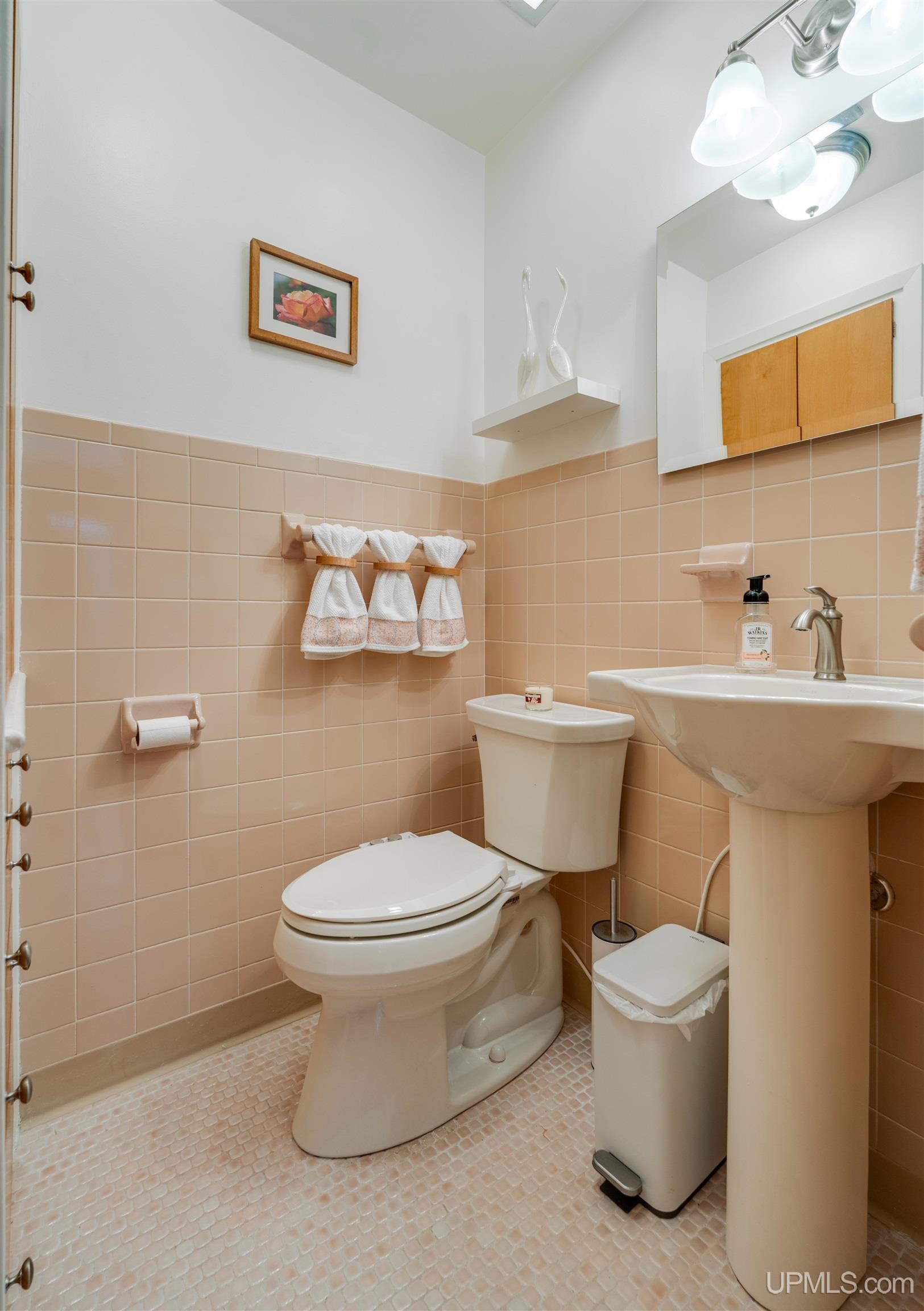 7888 W Island Lake Road, Manistique, MI, 49854