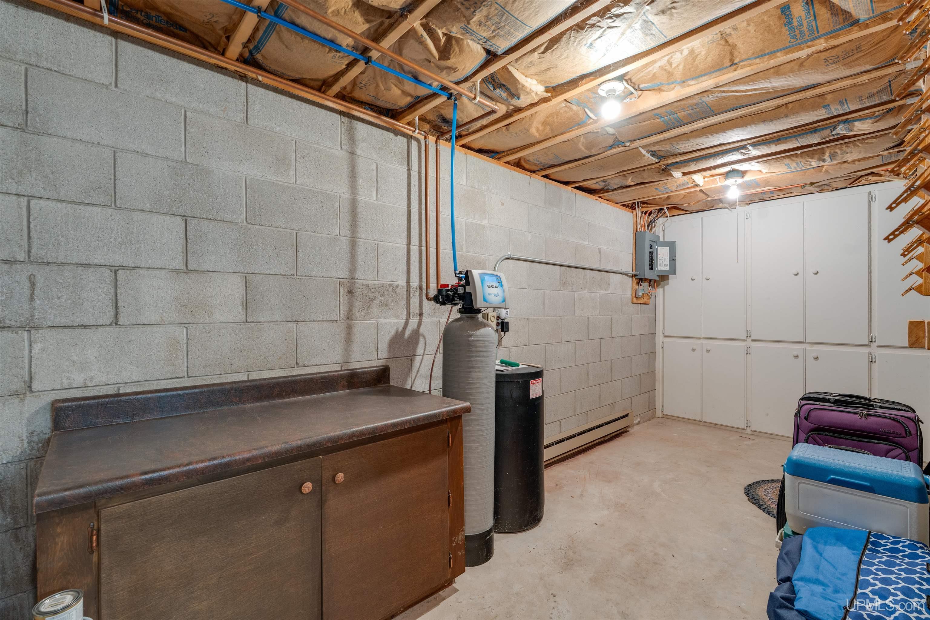 7888 W Island Lake Road, Manistique, MI, 49854