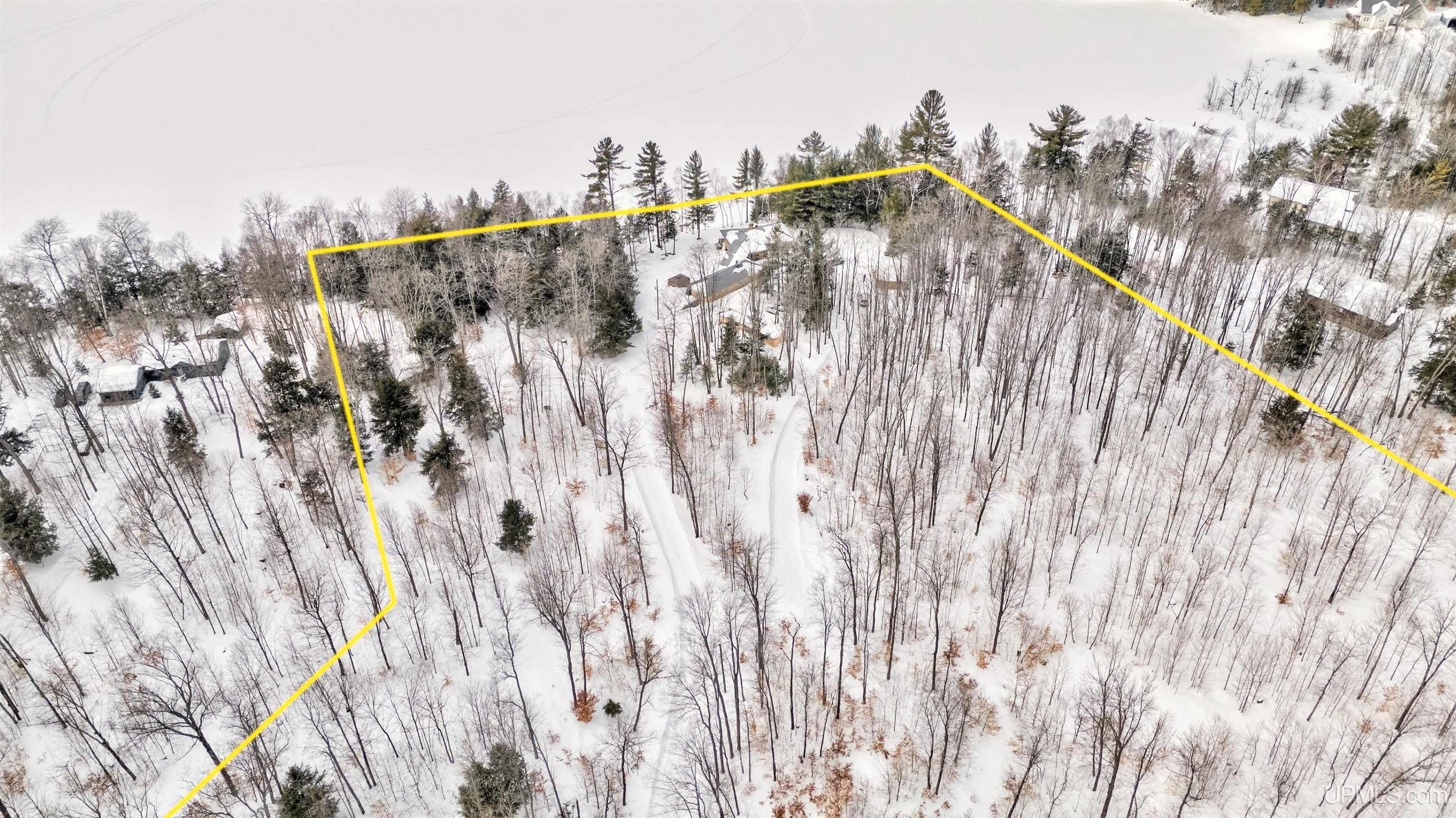 7888 W Island Lake Road, Manistique, MI, 49854