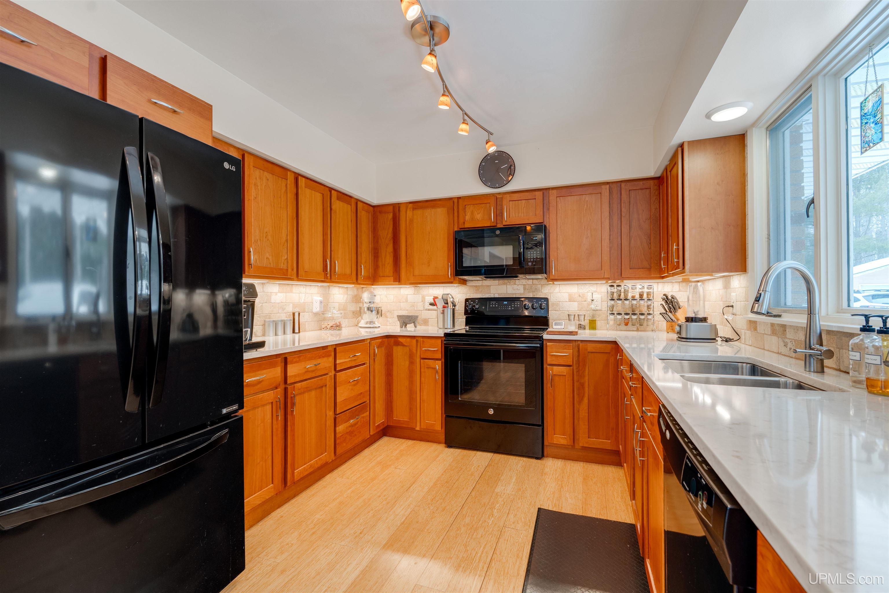 7888 W Island Lake Road, Manistique, MI, 49854