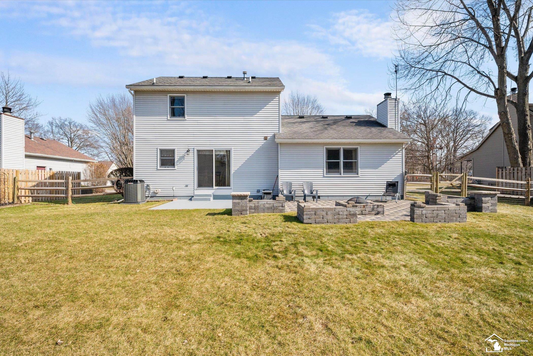 Temperance, MI, 48182