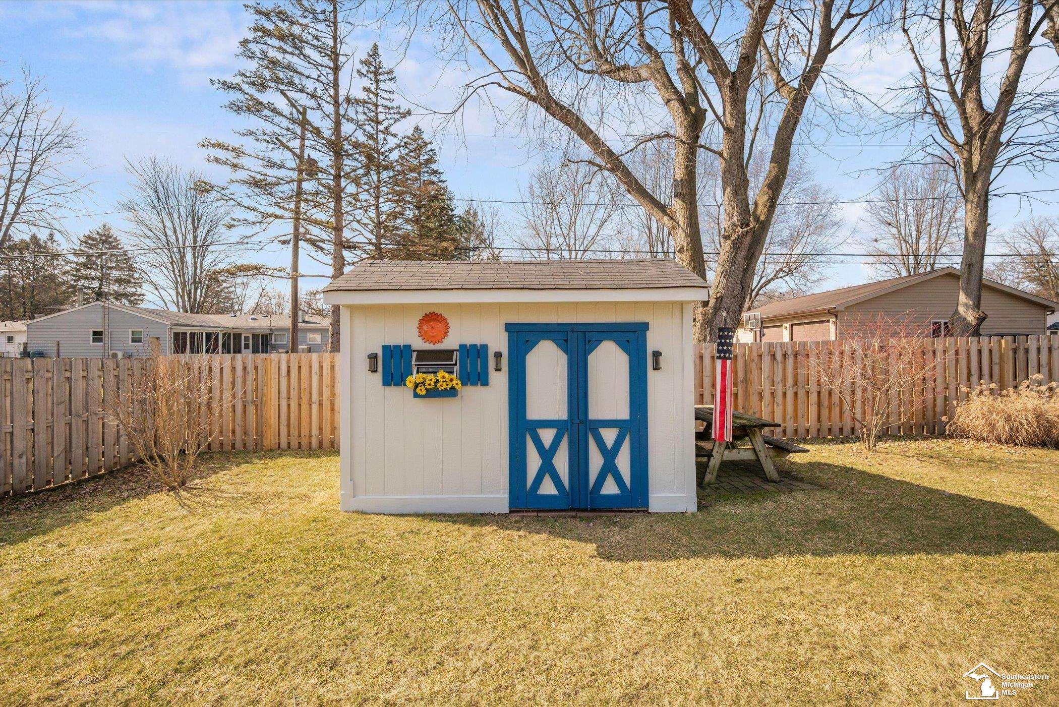 Temperance, MI, 48182