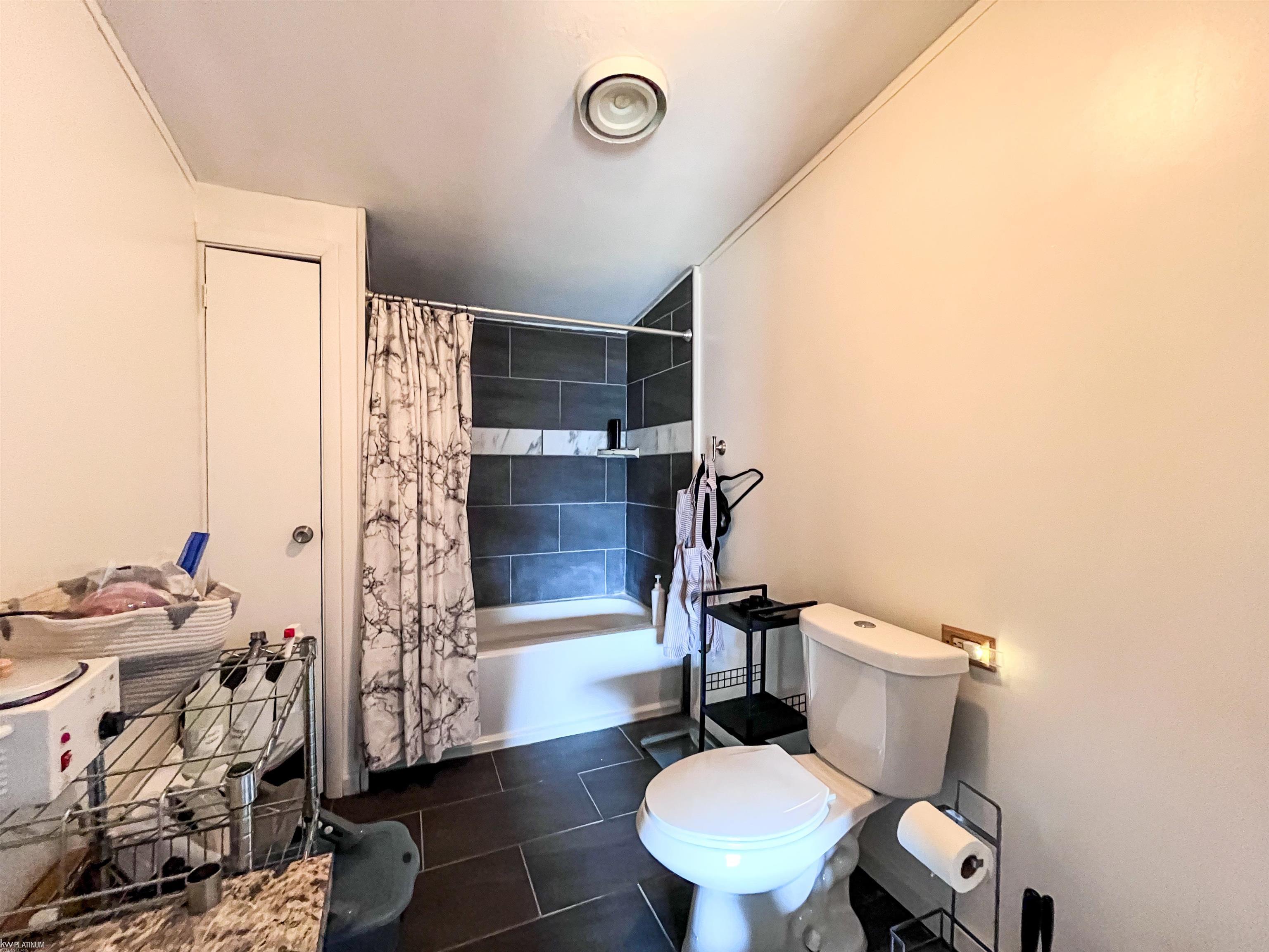 2905 Mulberry Drive, Clarkston, MI, 48348