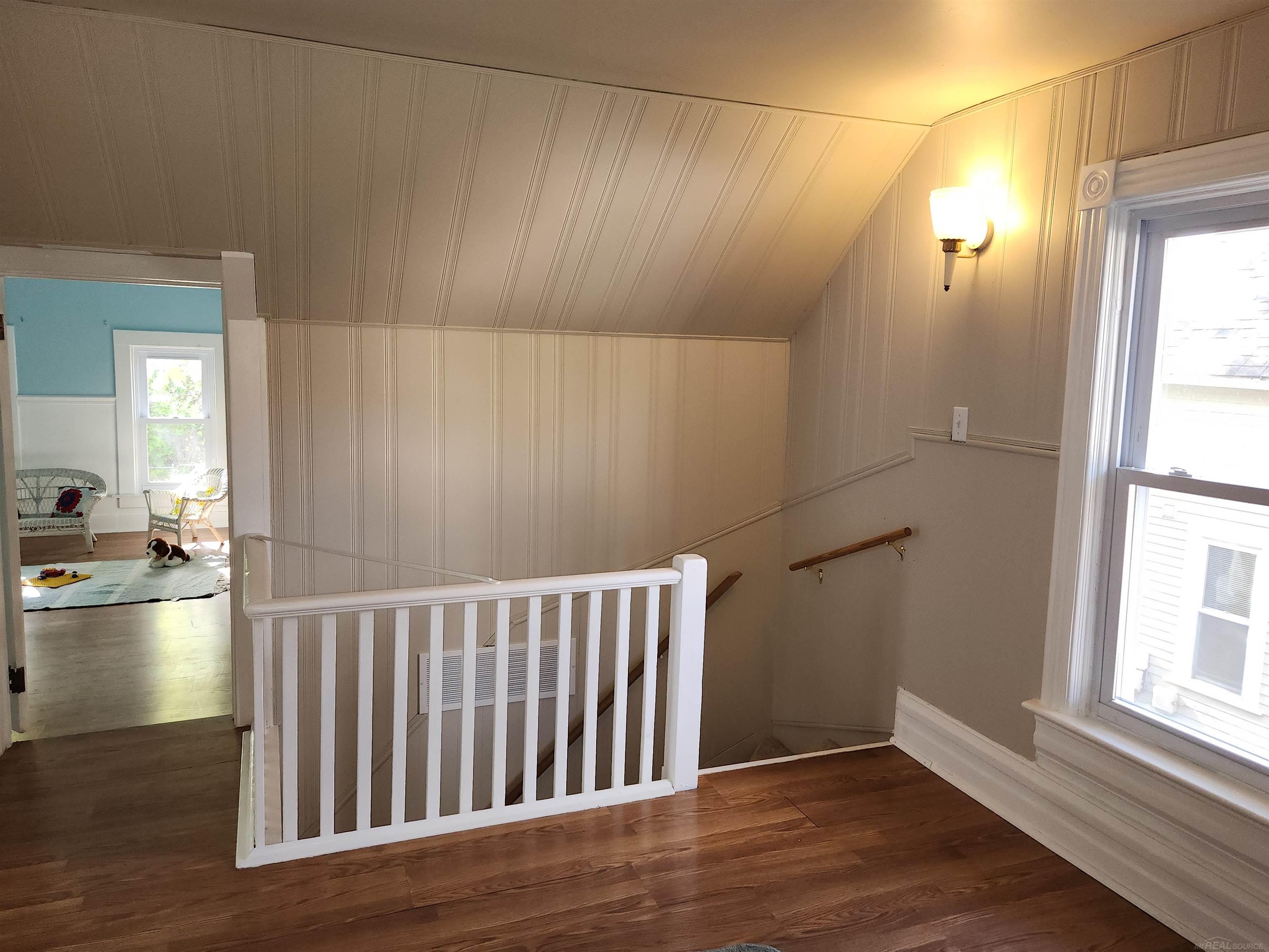 77 Hubbard Street, Mount Clemens, MI, 48043