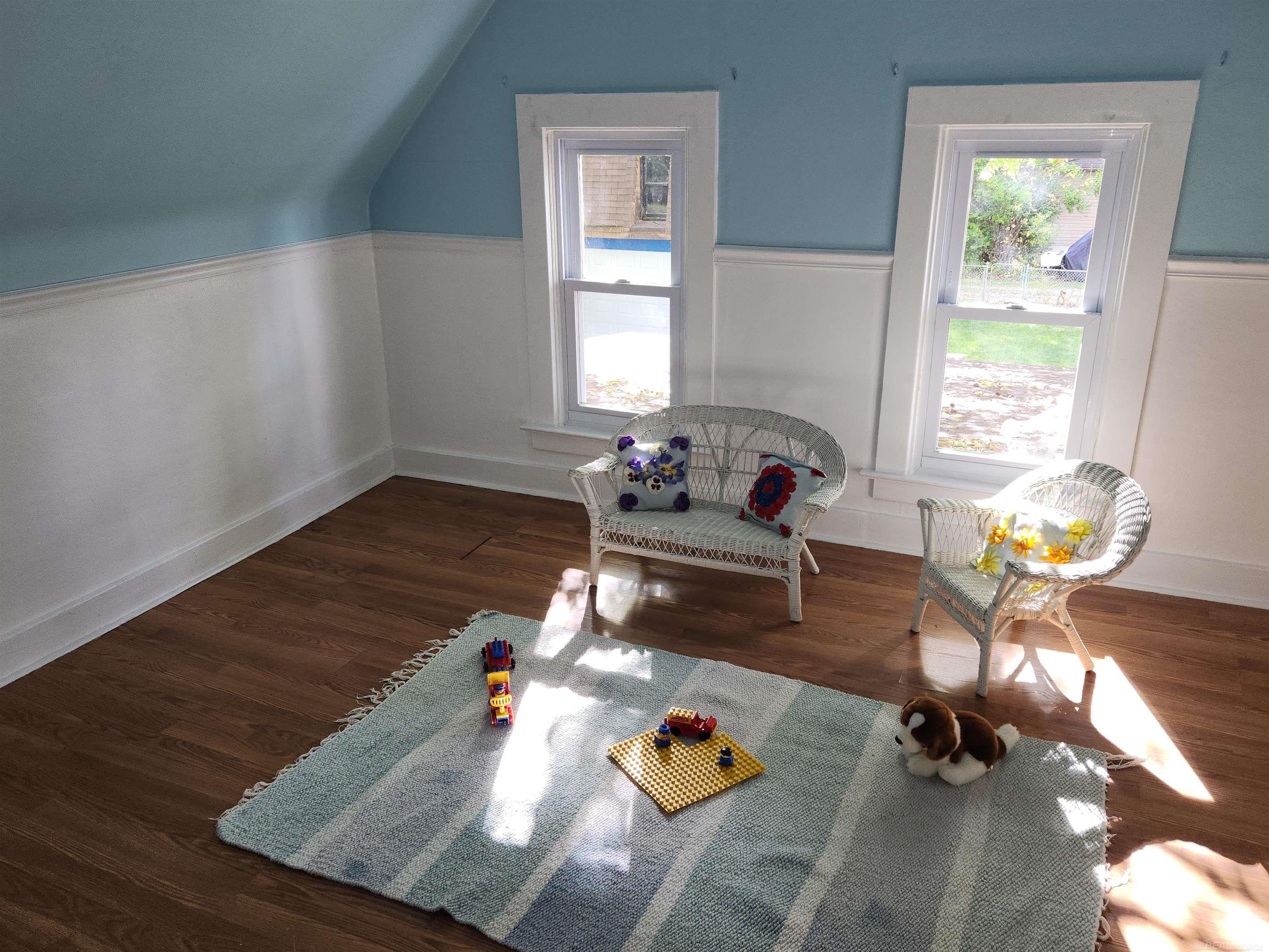 77 Hubbard Street, Mount Clemens, MI, 48043