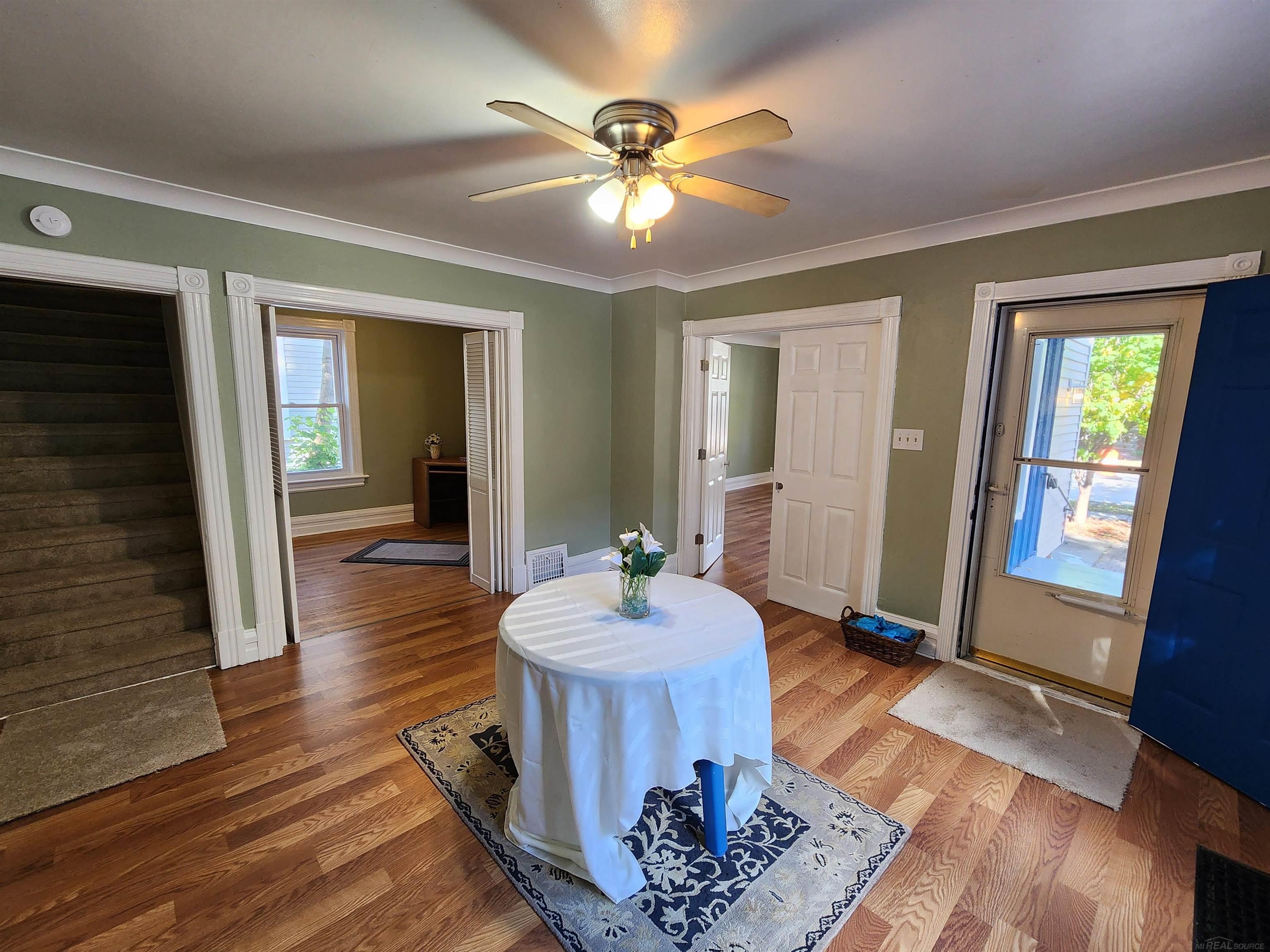 77 Hubbard Street, Mount Clemens, MI, 48043