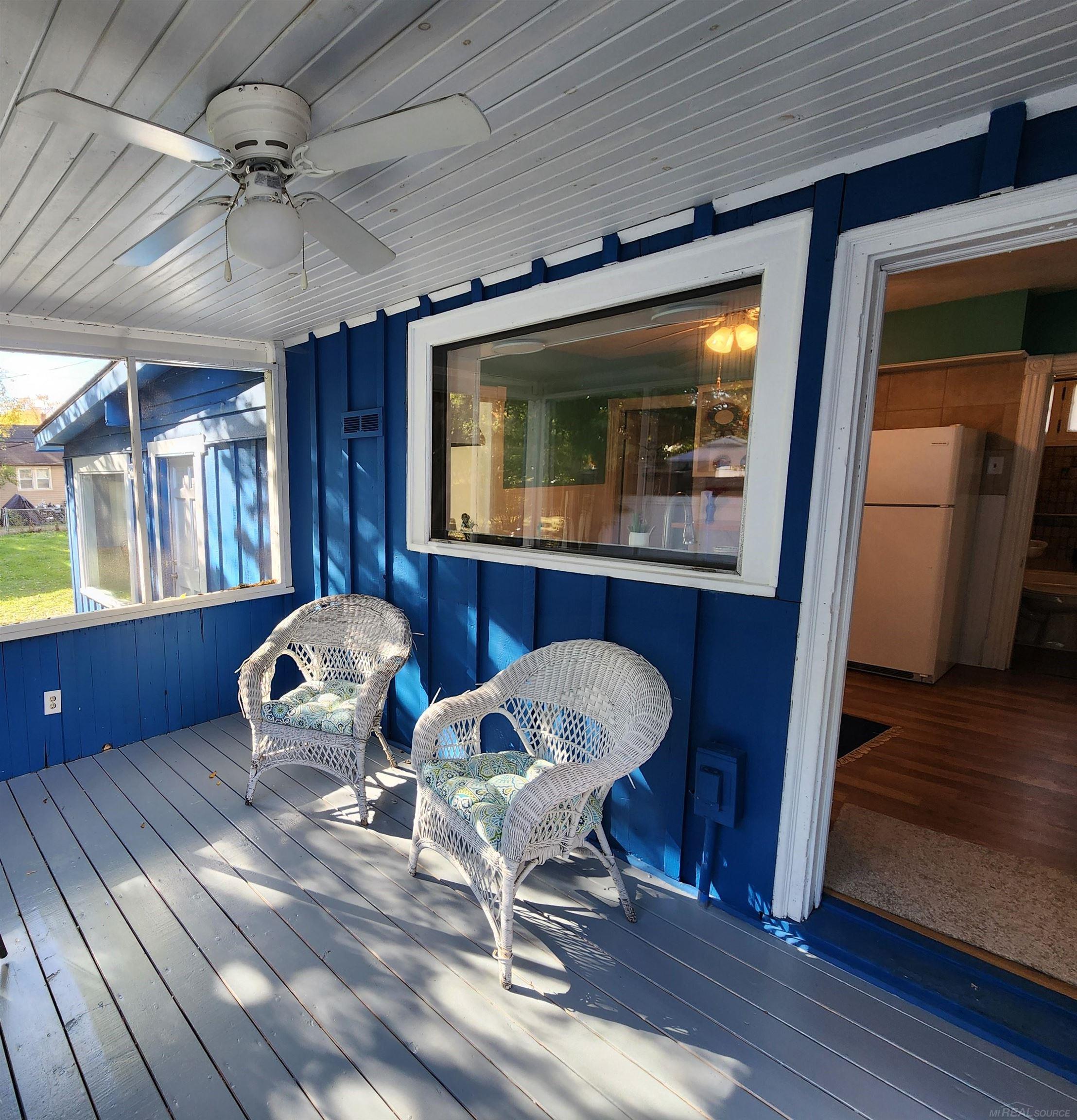 77 Hubbard Street, Mount Clemens, MI, 48043