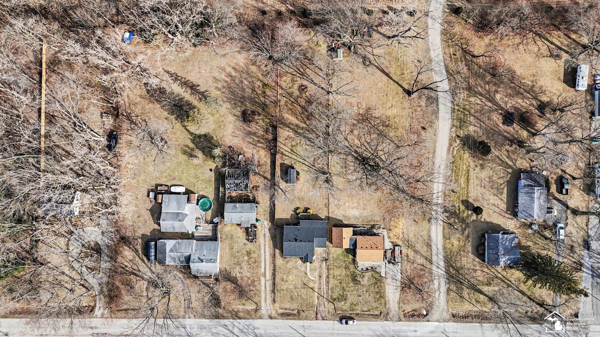 7134 Maplewood Drive, Temperance, MI, 48182