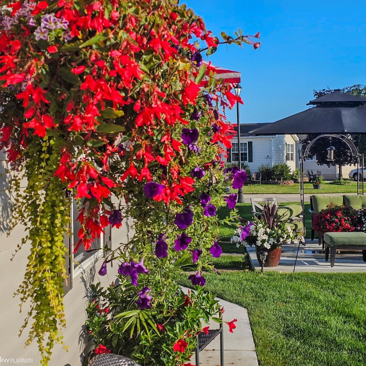 37130 Stone Way, Lenox, MI, 48048