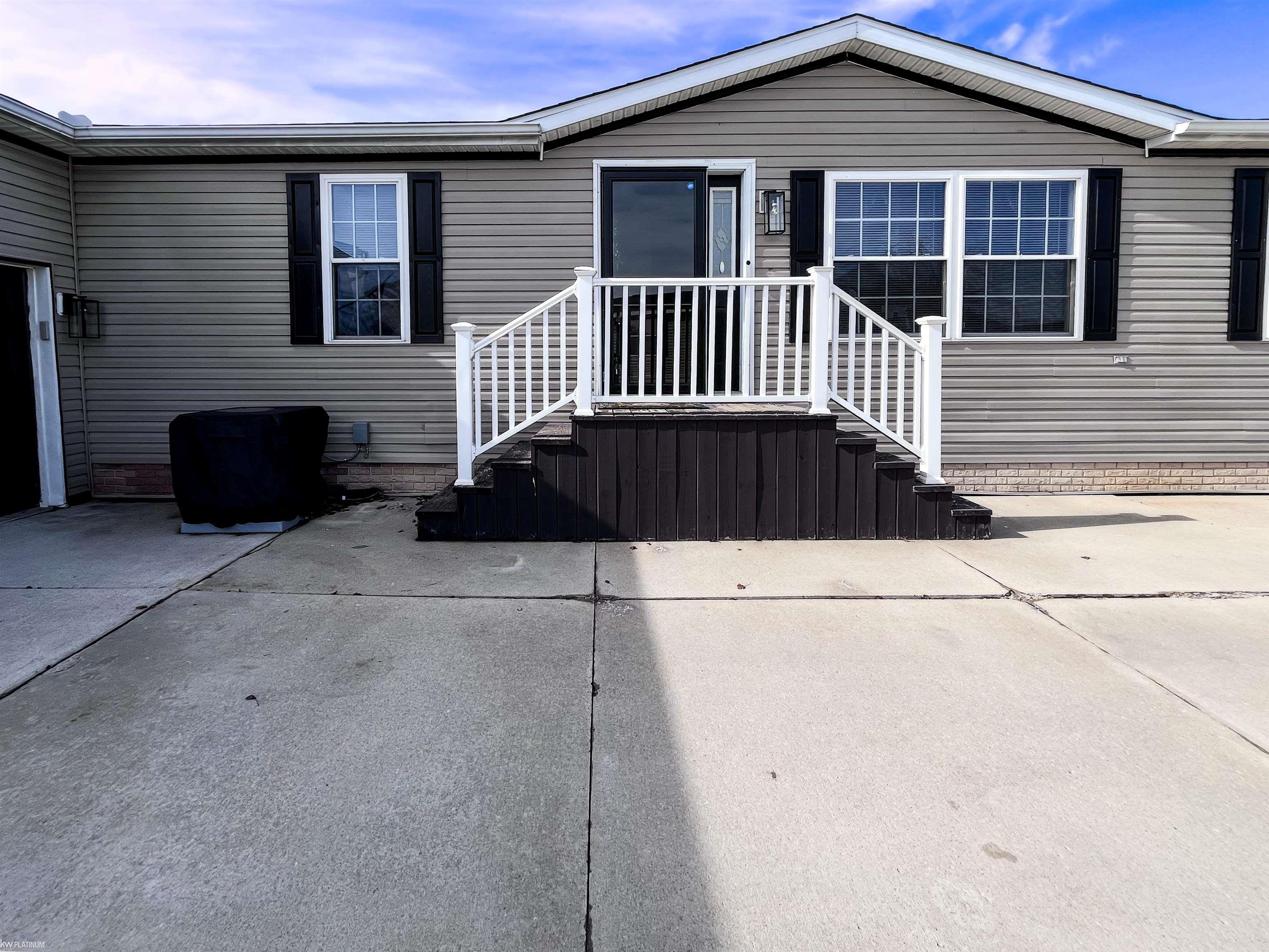 37130 Stone Way, Lenox, MI, 48048