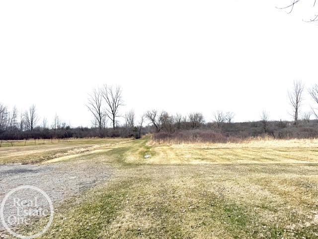 15594 Bryce Road, Capac, MI, 48014