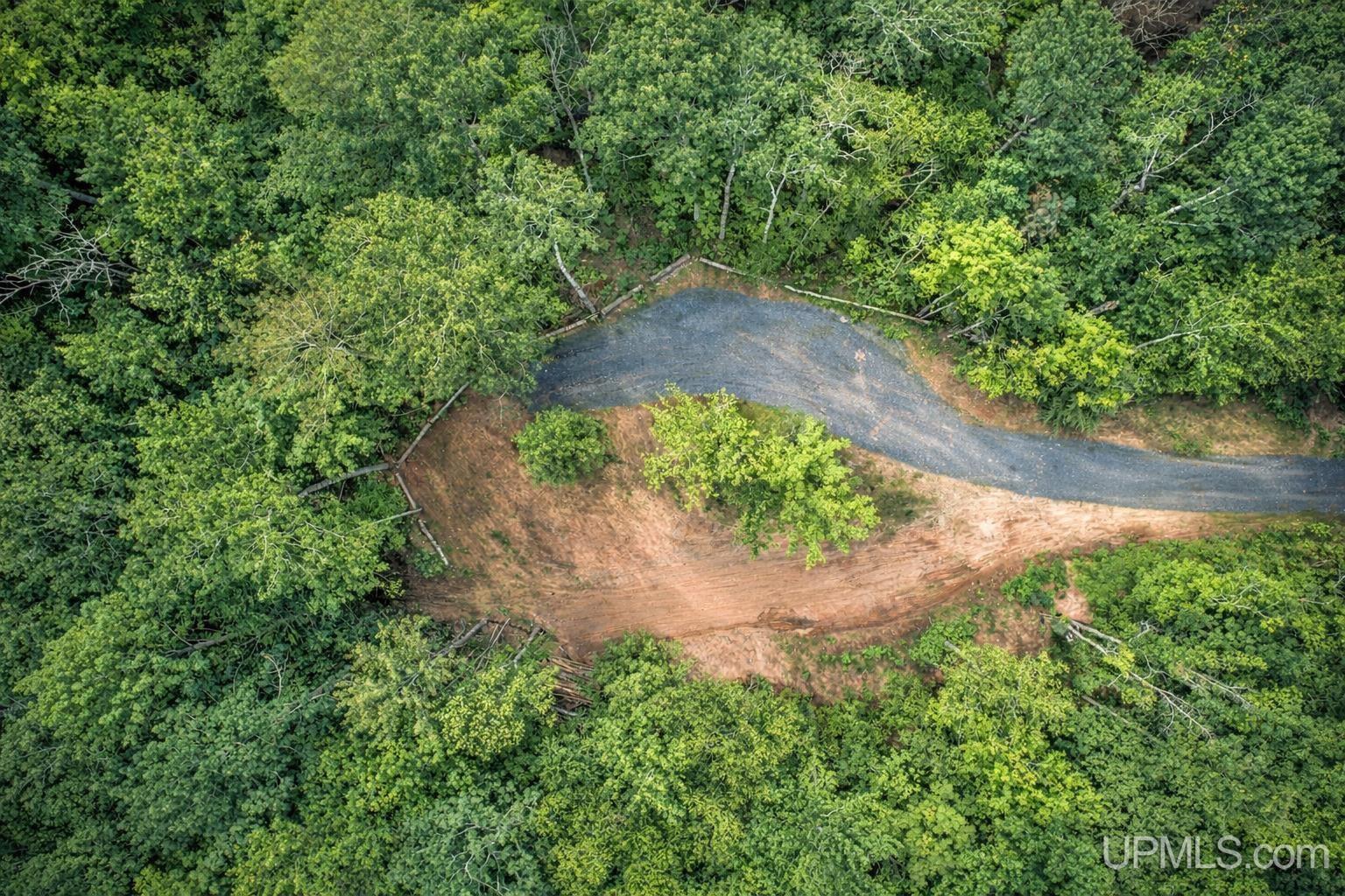 Homes for sale in L'anse, MI | 16386 Indian Cemetery Rd, L'anse, MI 49946 | MLS# 50200589