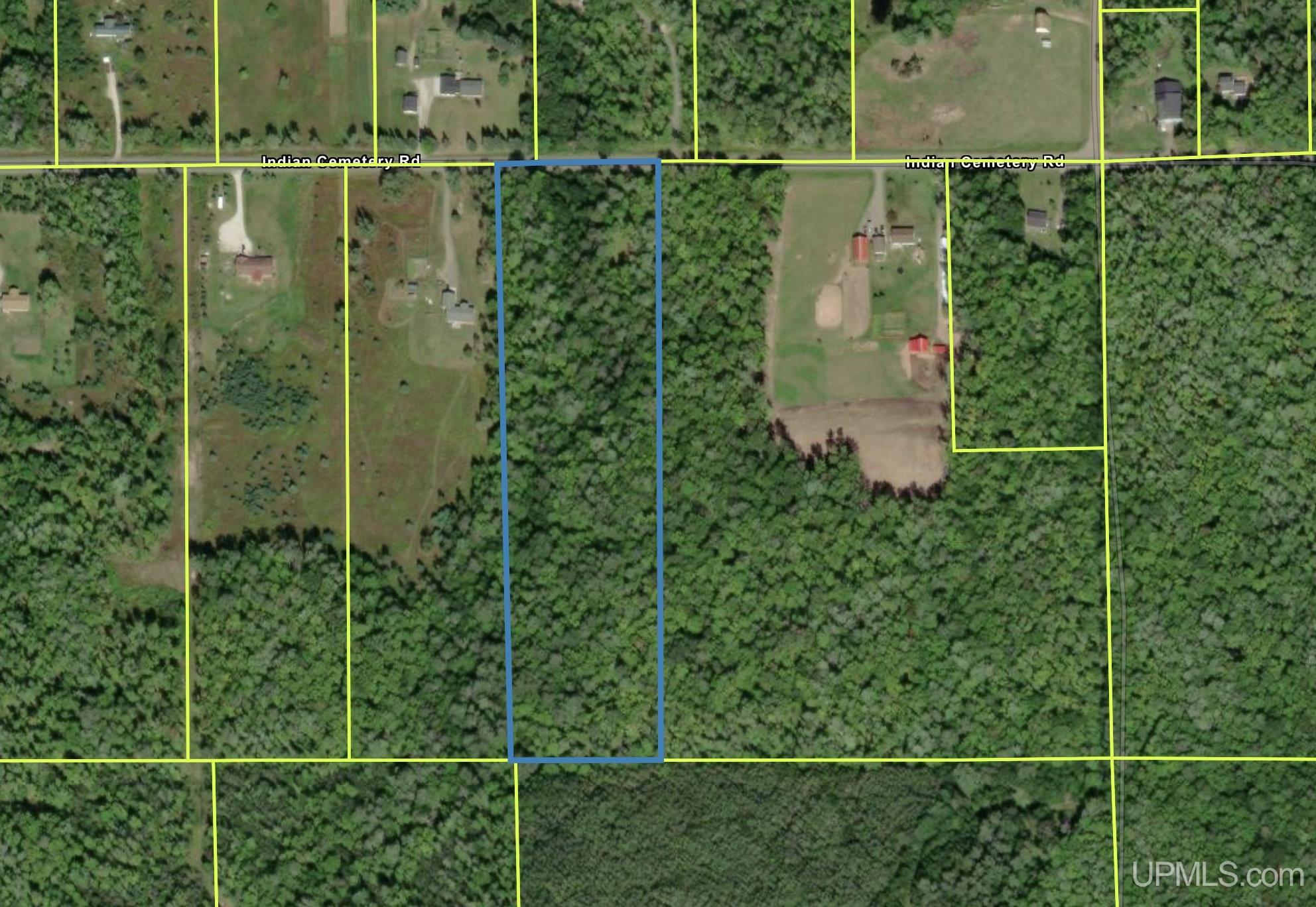 Homes for sale in L'anse, MI | 16386 Indian Cemetery Rd, L'anse, MI 49946 | MLS# 50200589