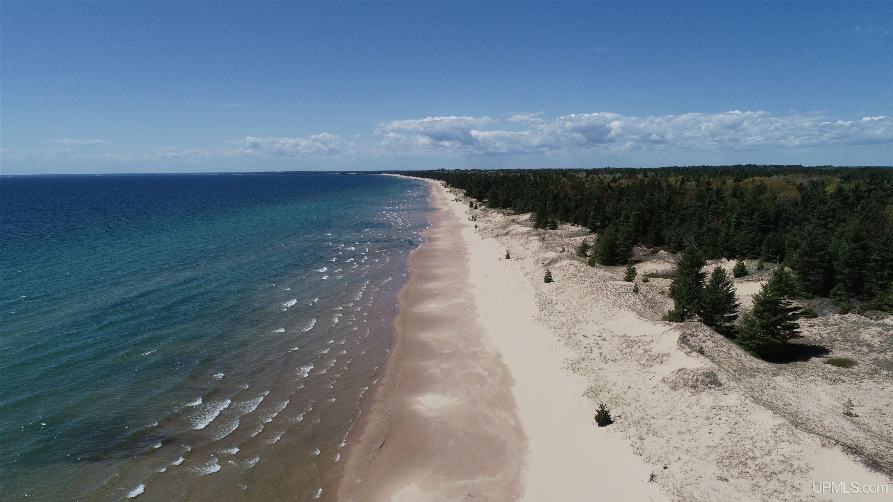 4264 FF Top O' The Lake Road, Gulliver, MI, 49840