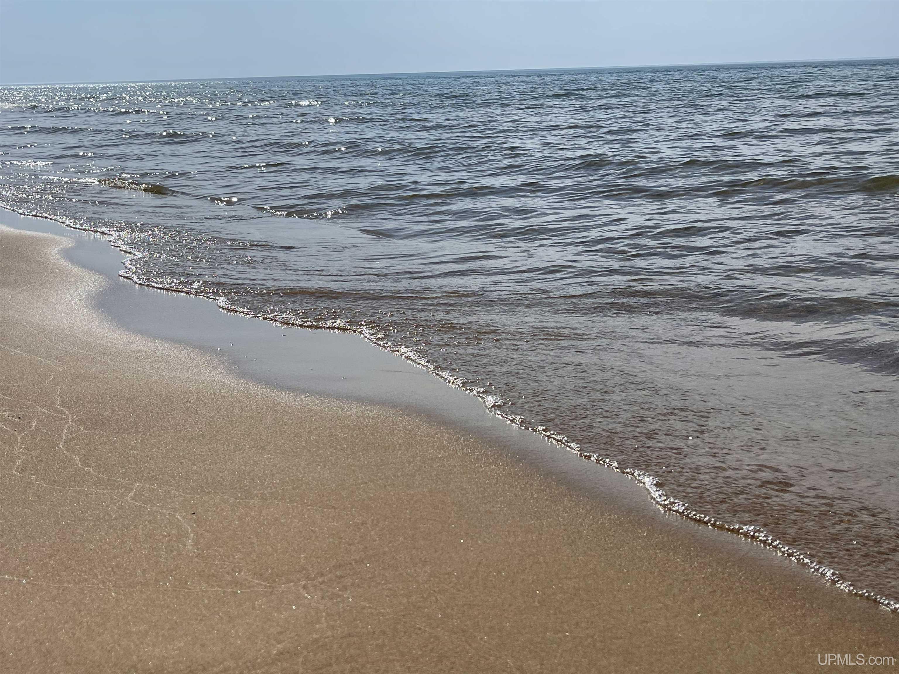 4264 FF Top O' The Lake Road, Gulliver, MI, 49840