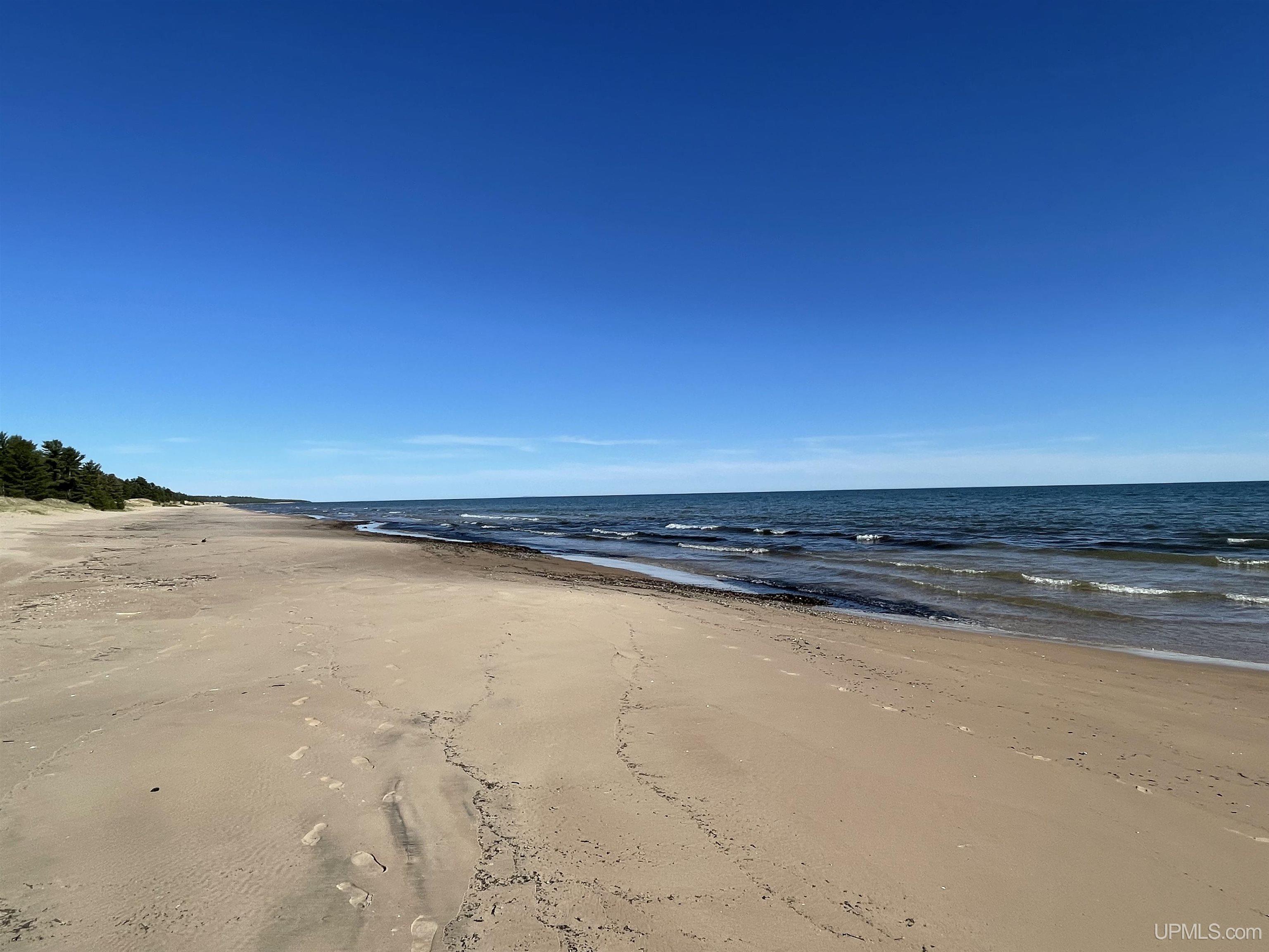 1396 FF Top O' The Lake Road, Gulliver, MI, 49840