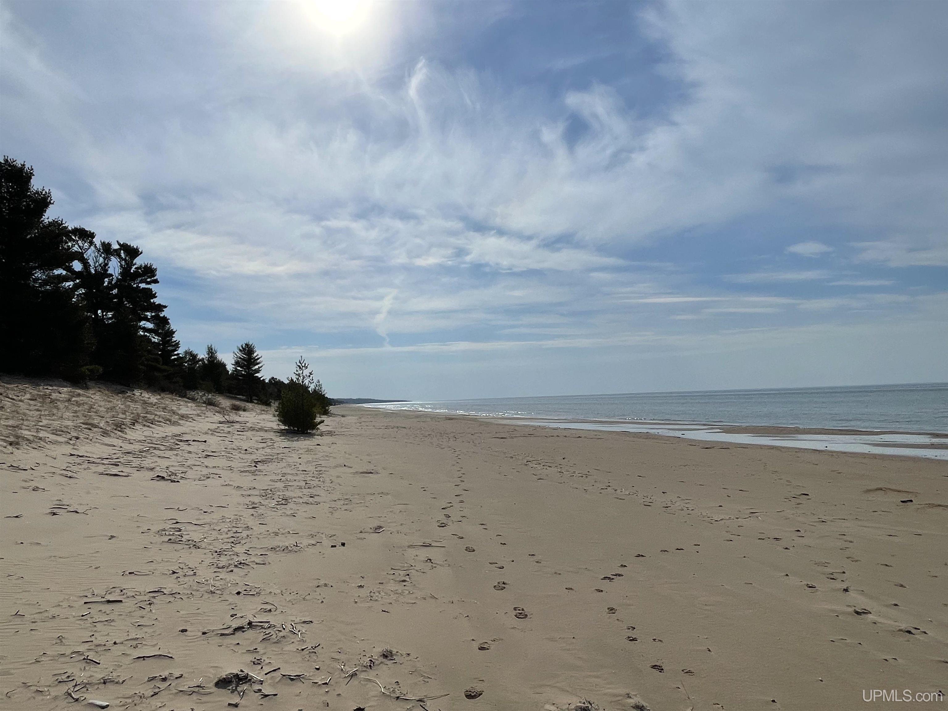 1396 FF Top O' The Lake Road, Gulliver, MI, 49840