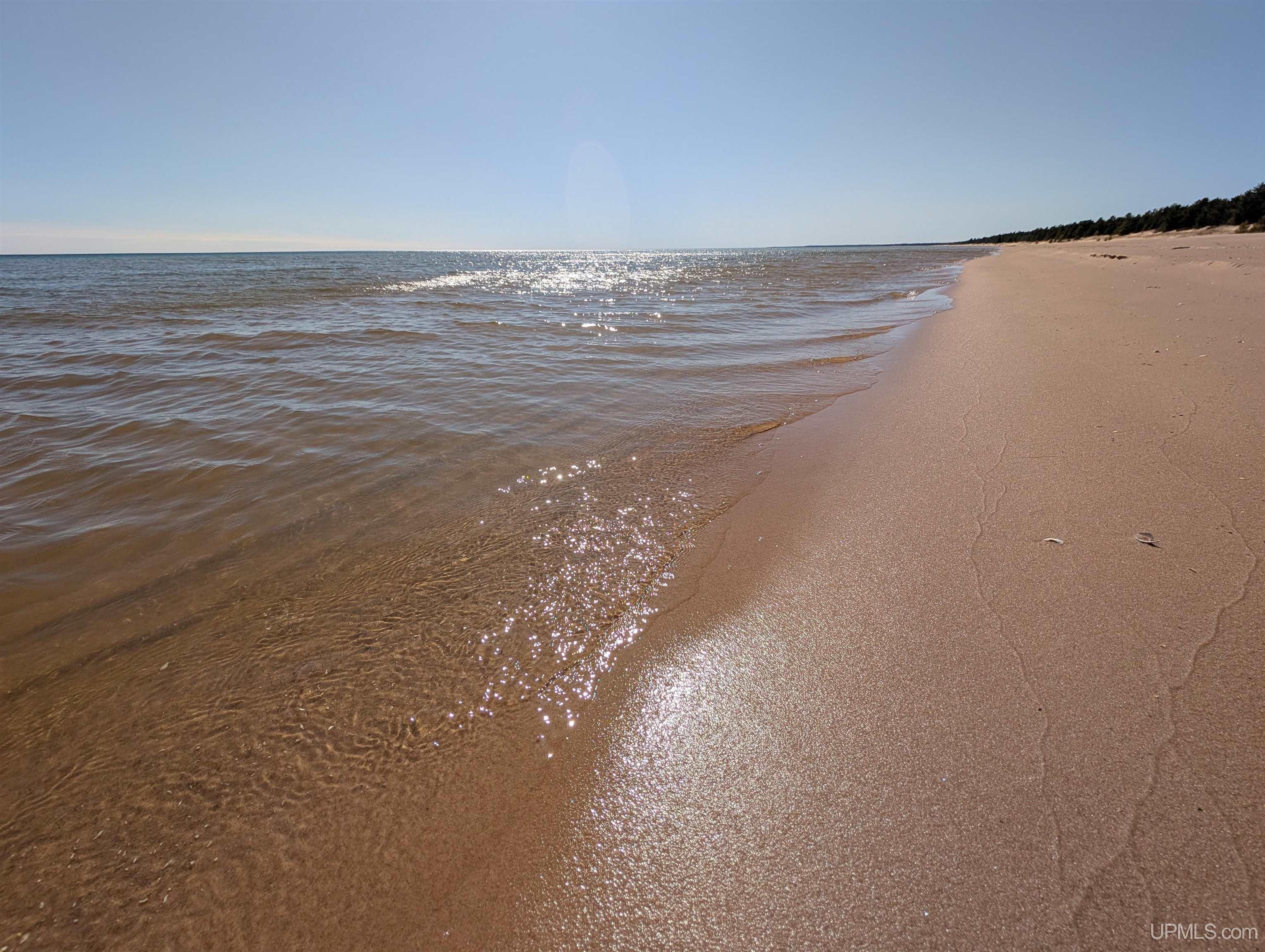 463 FF Top O' The Lake Road, Gulliver, MI, 49840