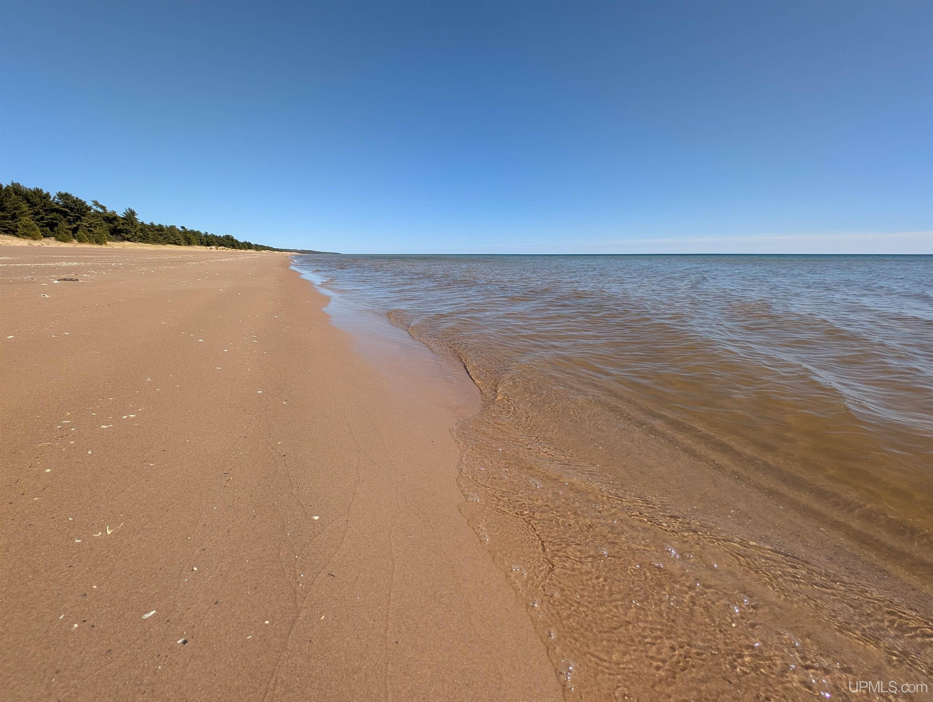 463 FF Top O' The Lake Road, Gulliver, MI, 49840