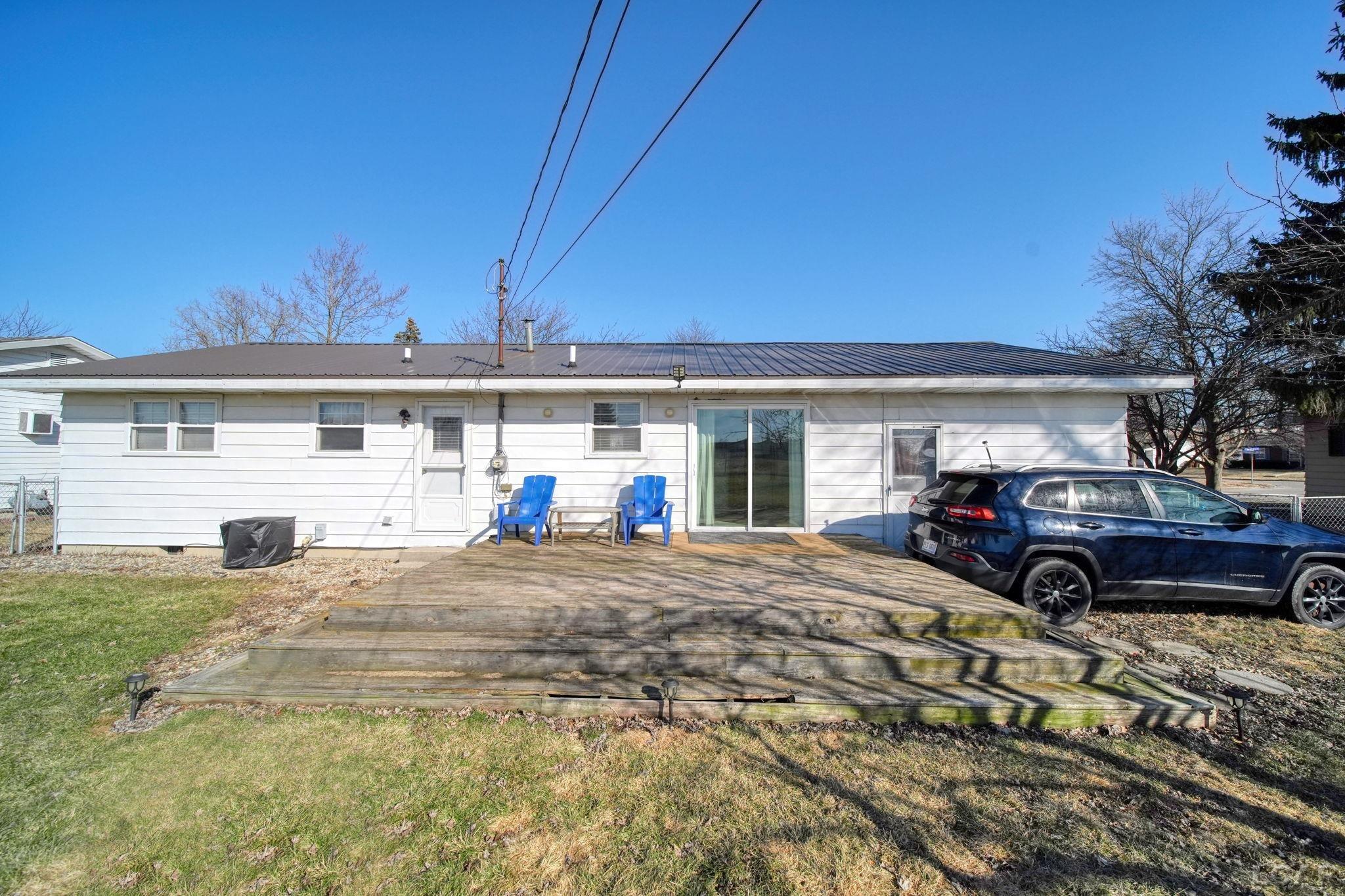 107 Renfrew Avenue, Adrian, MI, 49221