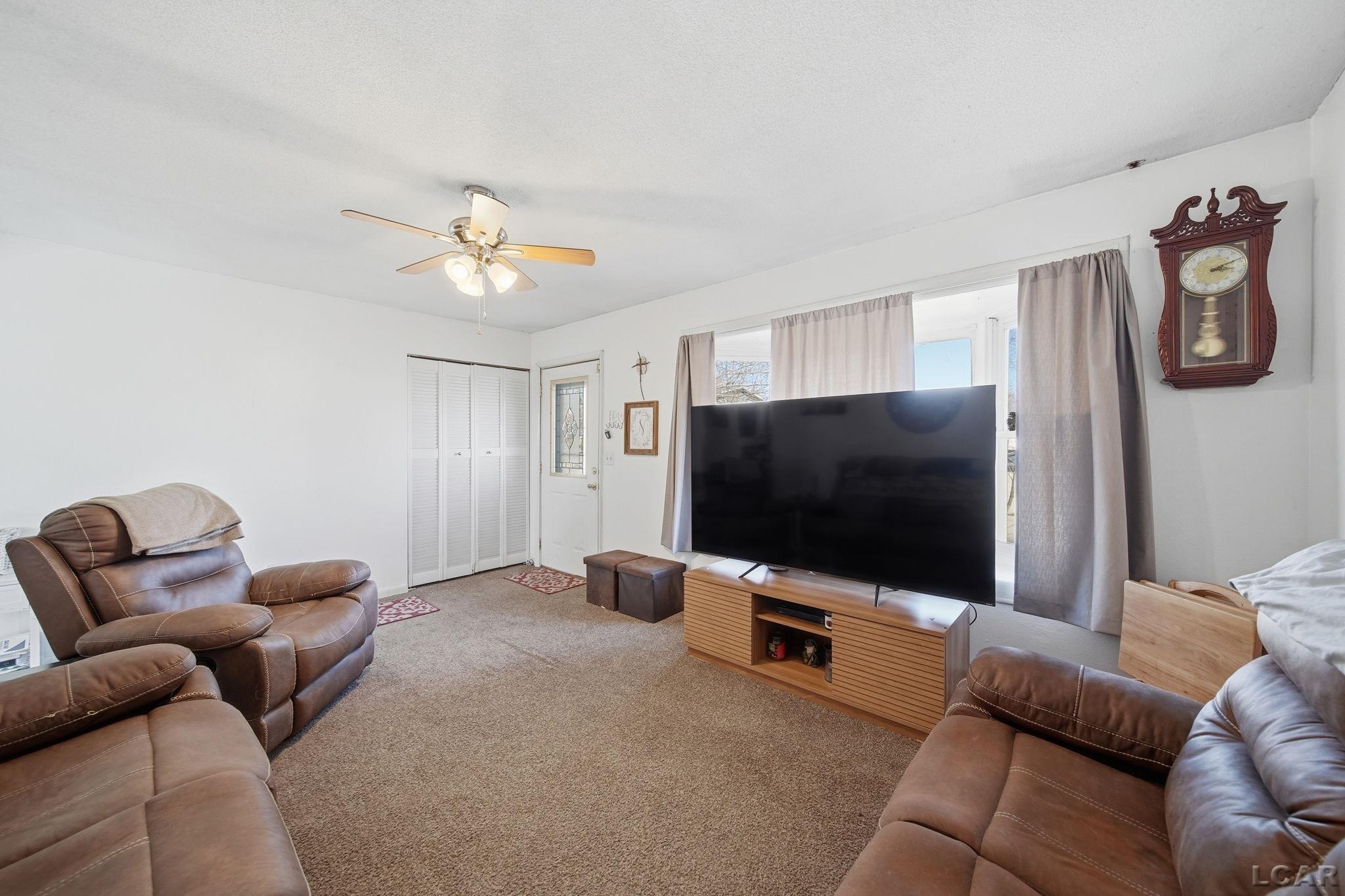 107 Renfrew Avenue, Adrian, MI, 49221