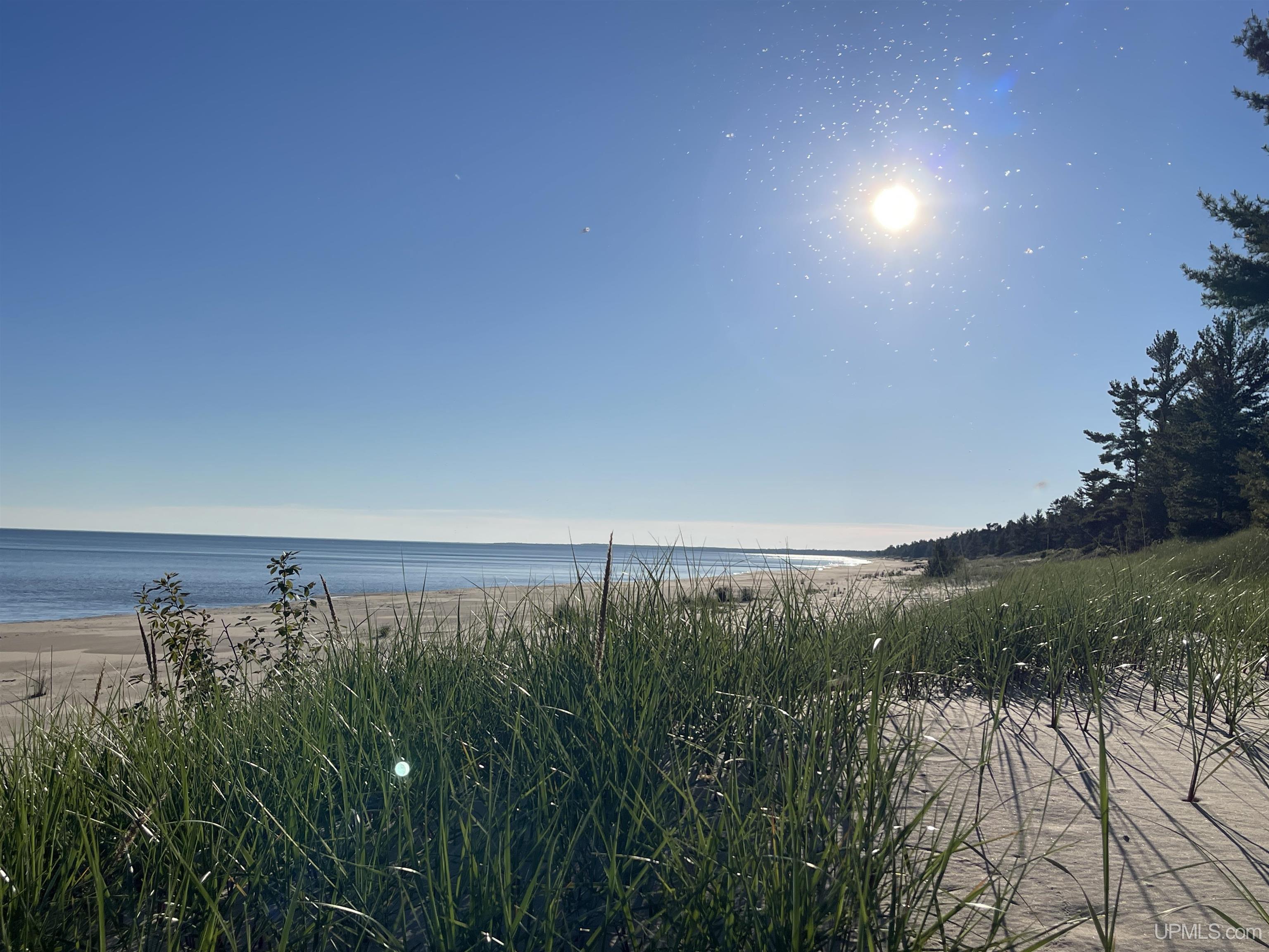 963 FF Top O' The Lake Road, Gulliver, MI, 49840