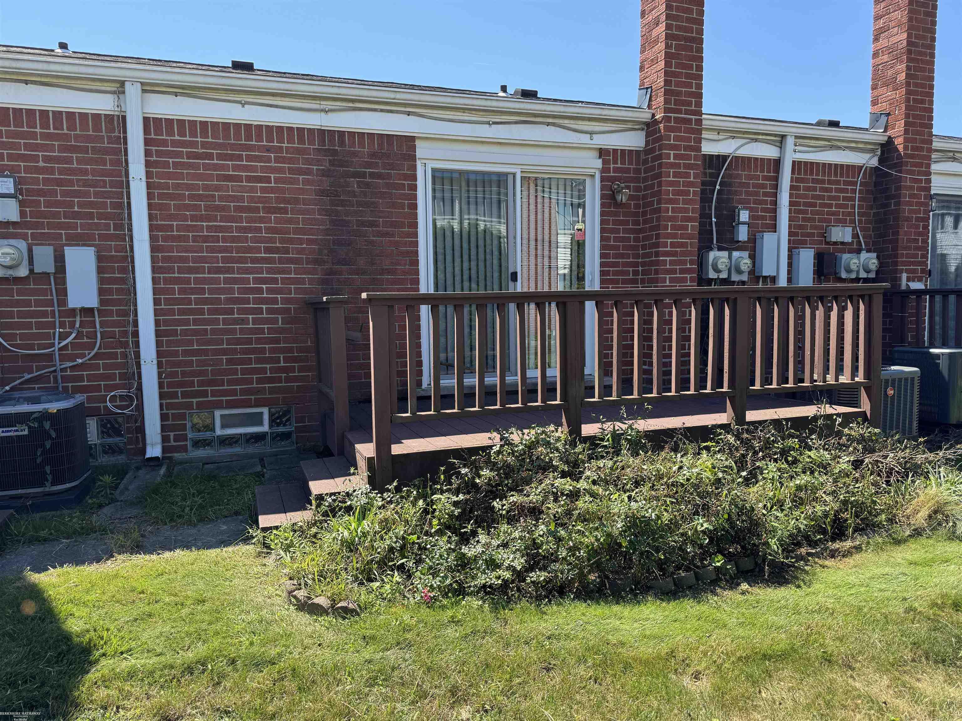 Homes for sale in Center Line, MI | 8755 Sterling St, Center Line, MI 48015 | MLS# 50200619