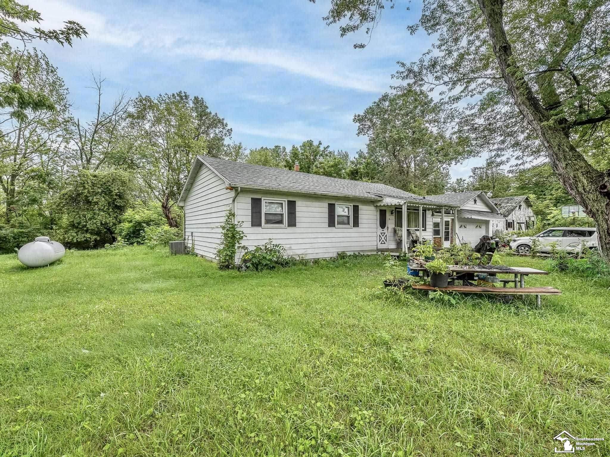 Temperance, MI, 48182