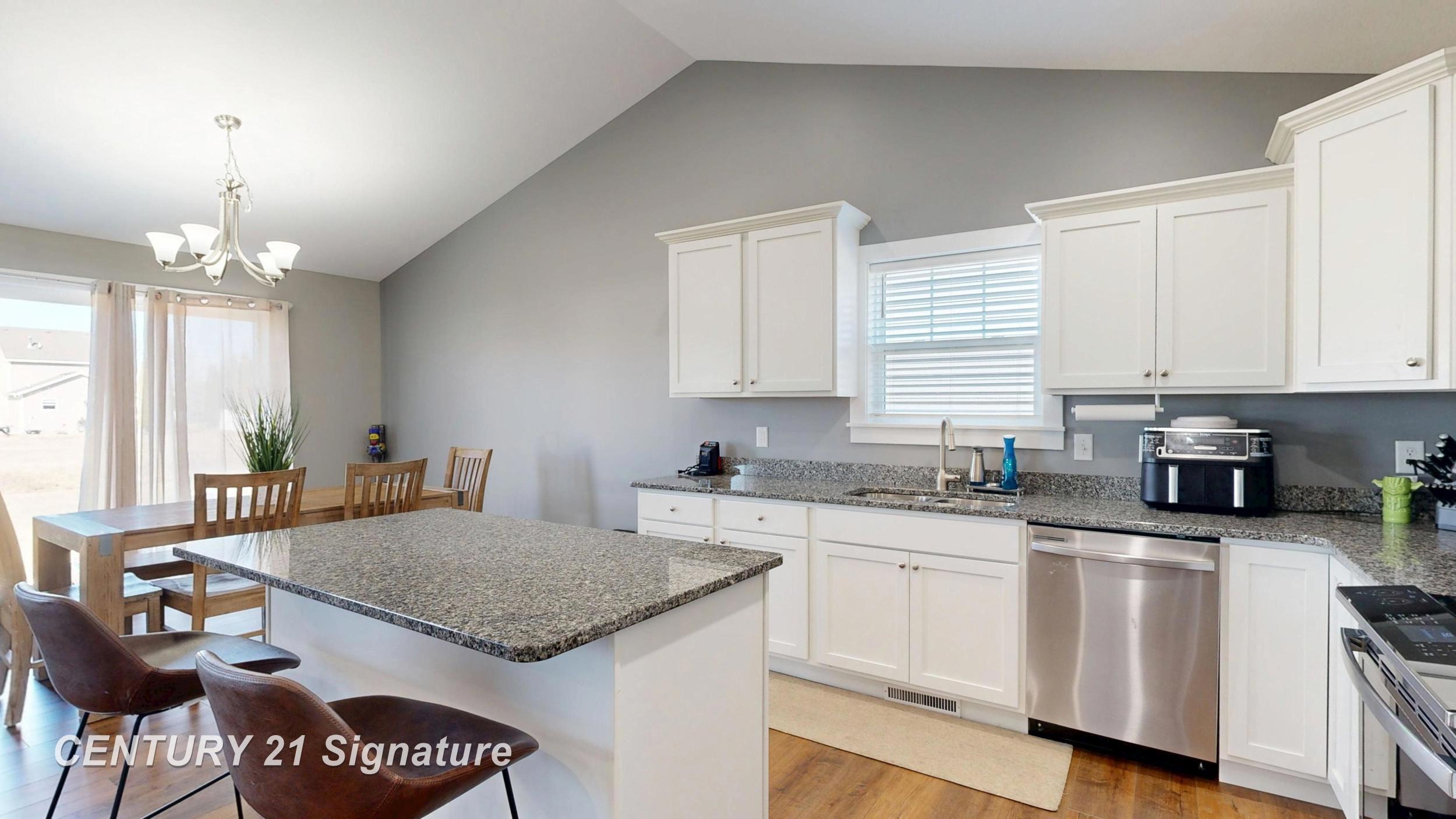 2193 N Ryan Court, Bay City, MI, 48706