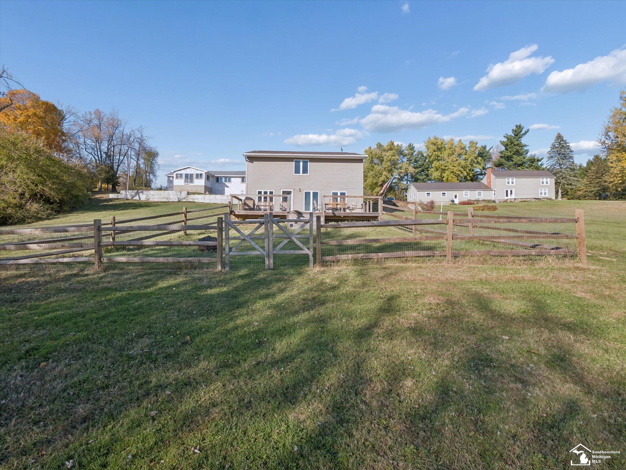 7302 N Lakeview Drive photo 41