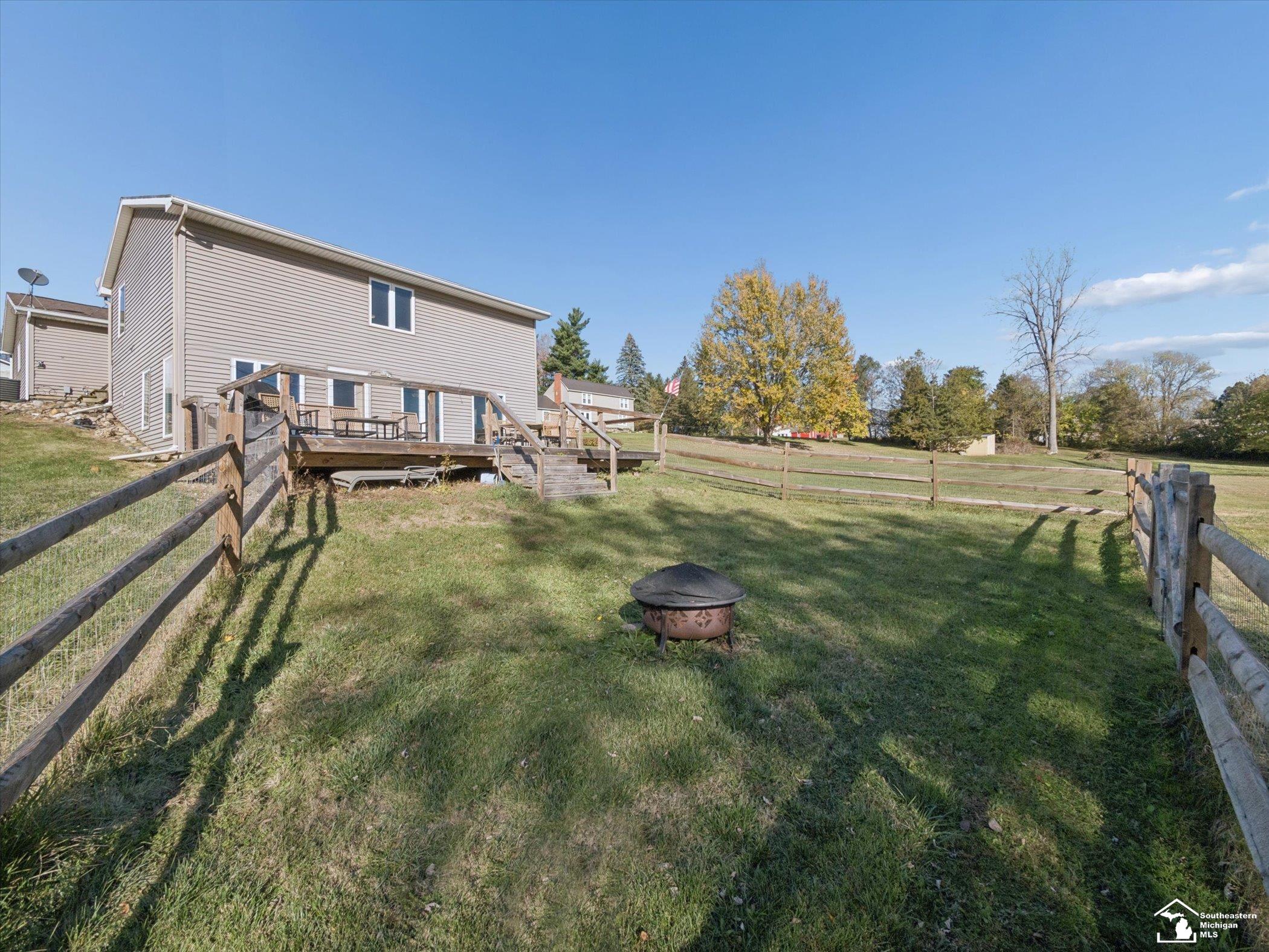 7302 N Lakeview Drive photo 42