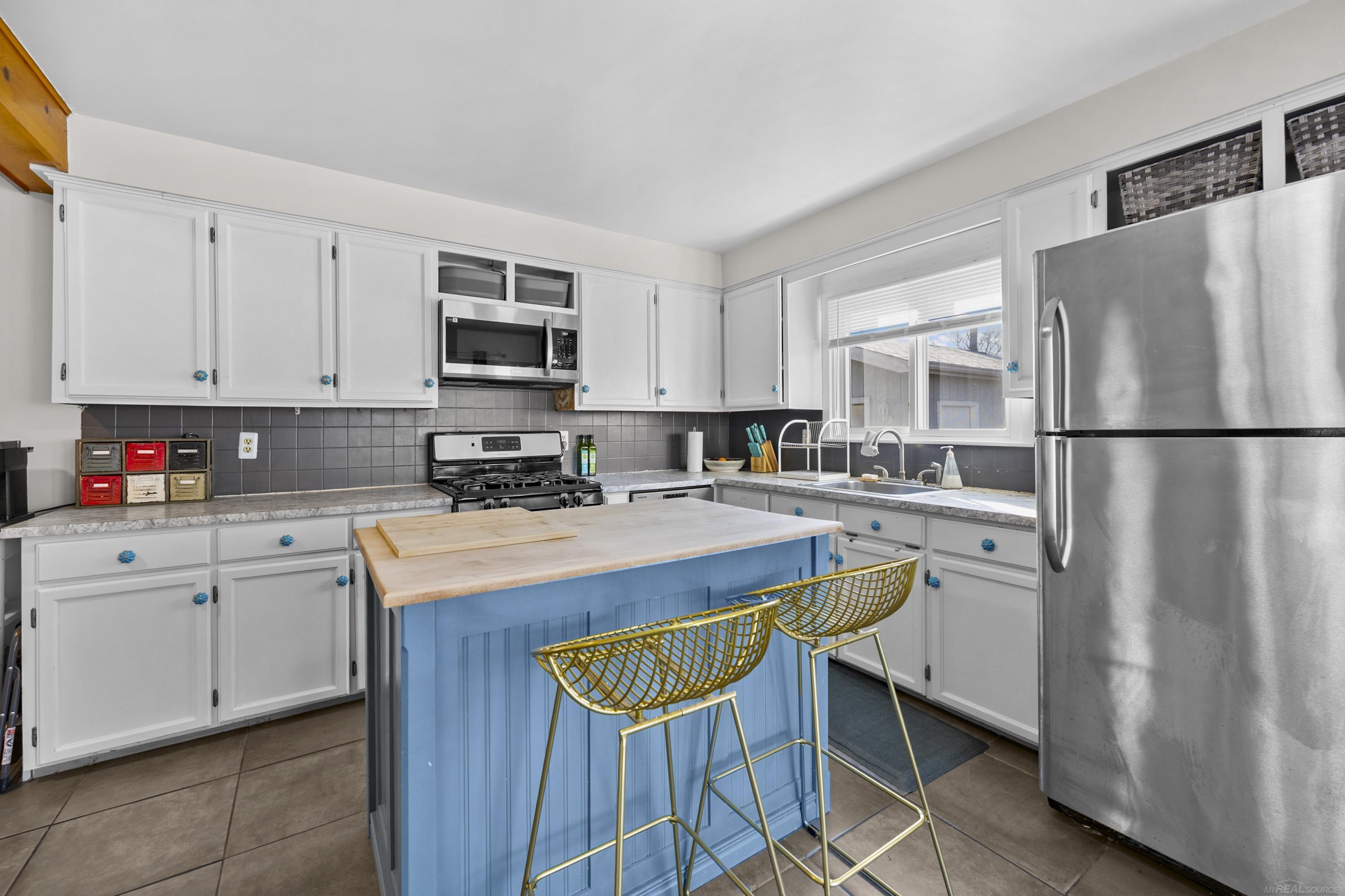 7340 Smale Street, Washington, MI, 48094