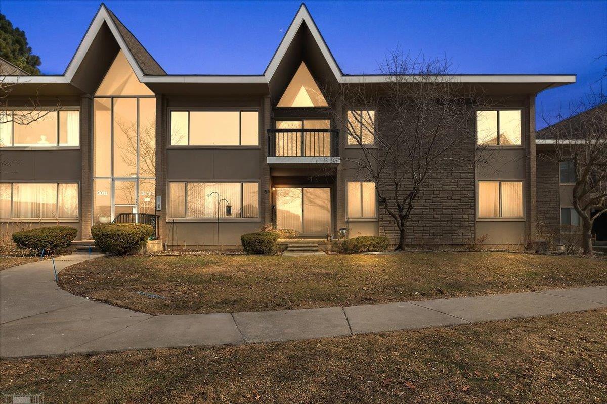 UNIT 88, Bloomfield Hills, MI, 48302