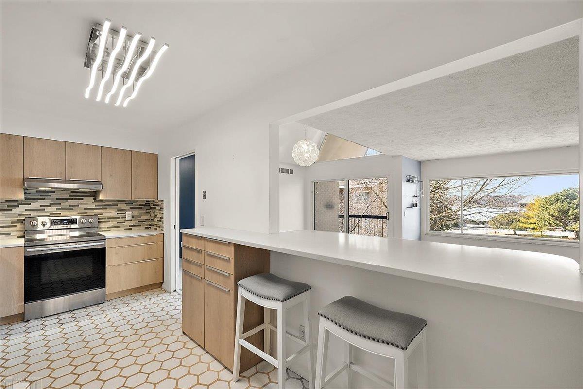  UNIT 88, Bloomfield Hills, MI, 48302