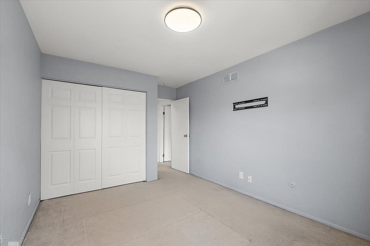  UNIT 88, Bloomfield Hills, MI, 48302