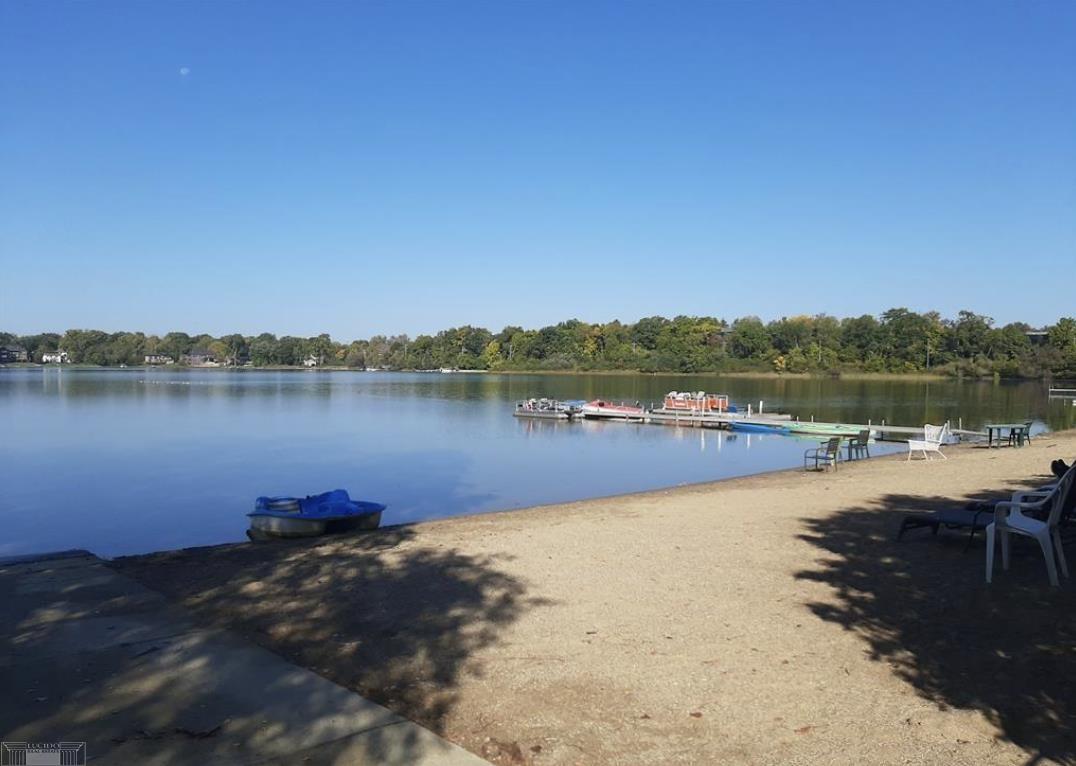  UNIT 88, Bloomfield Hills, MI, 48302