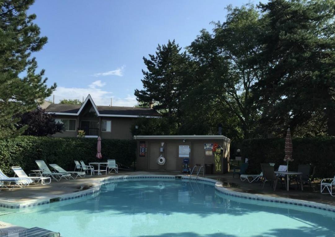  UNIT 88, Bloomfield Hills, MI, 48302