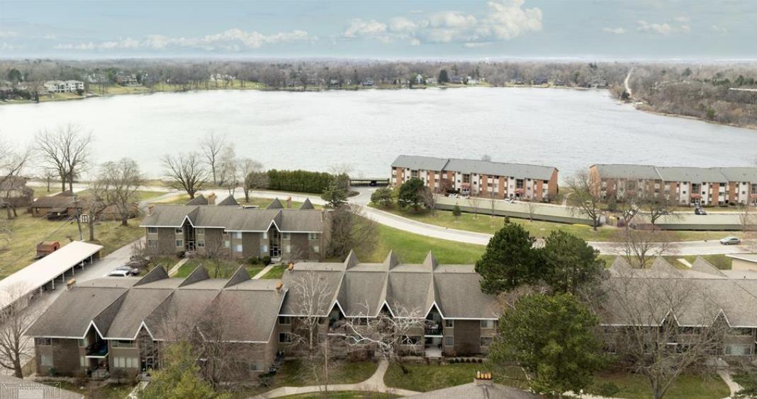  UNIT 88, Bloomfield Hills, MI, 48302