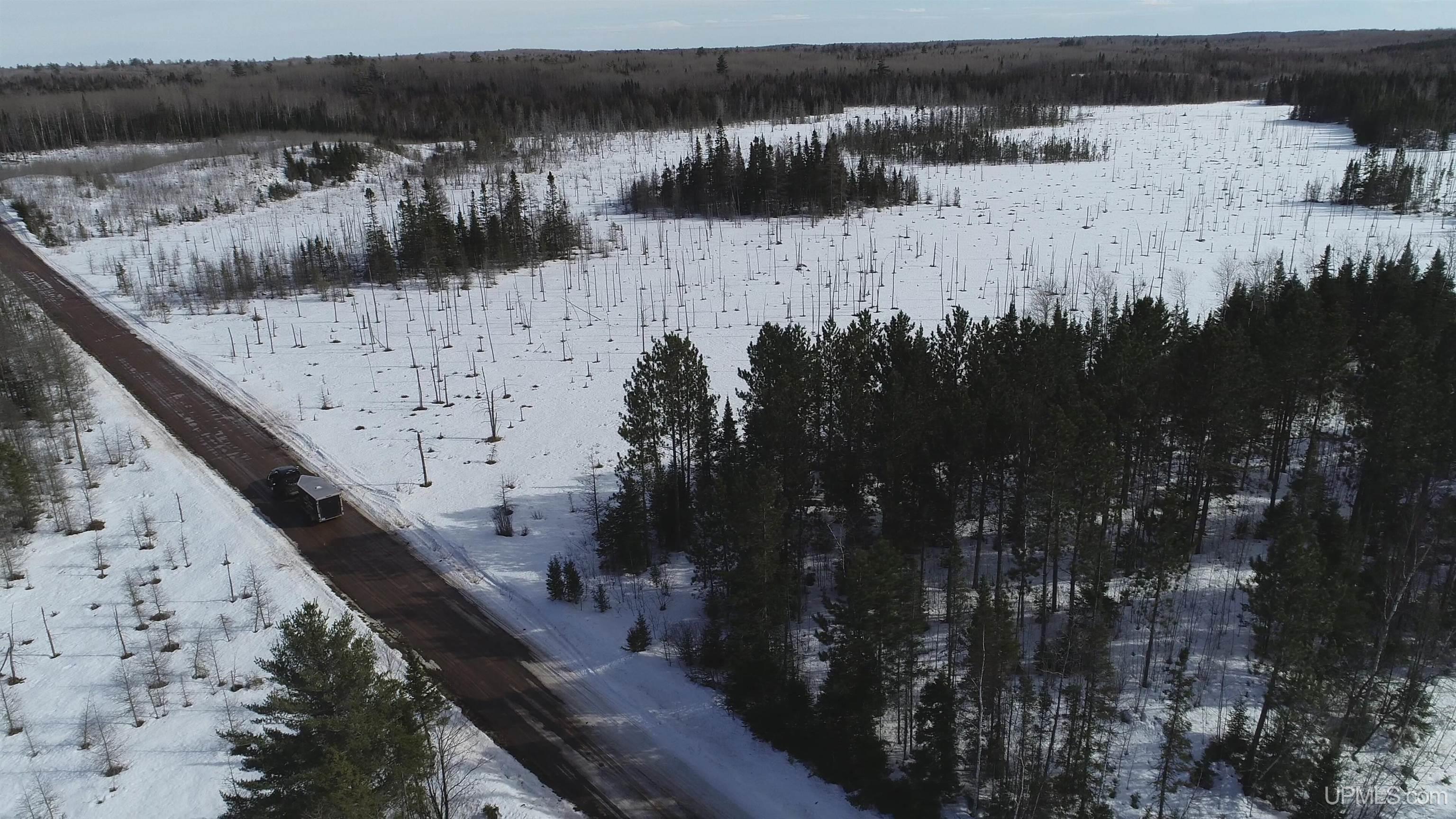 North 20 acres 18 Road photo 25