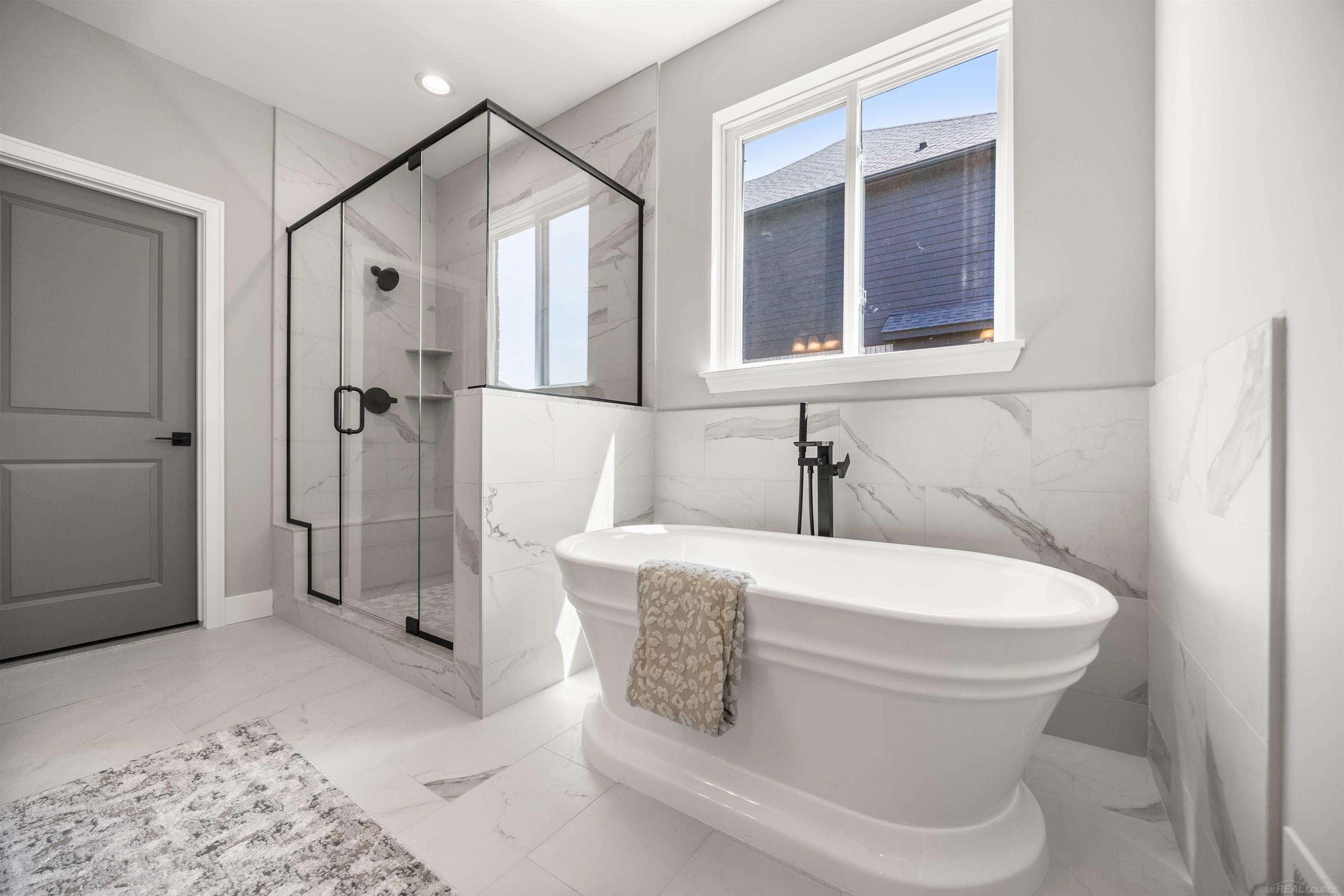 49033 Wingfield Drive, Macomb, MI, 48044