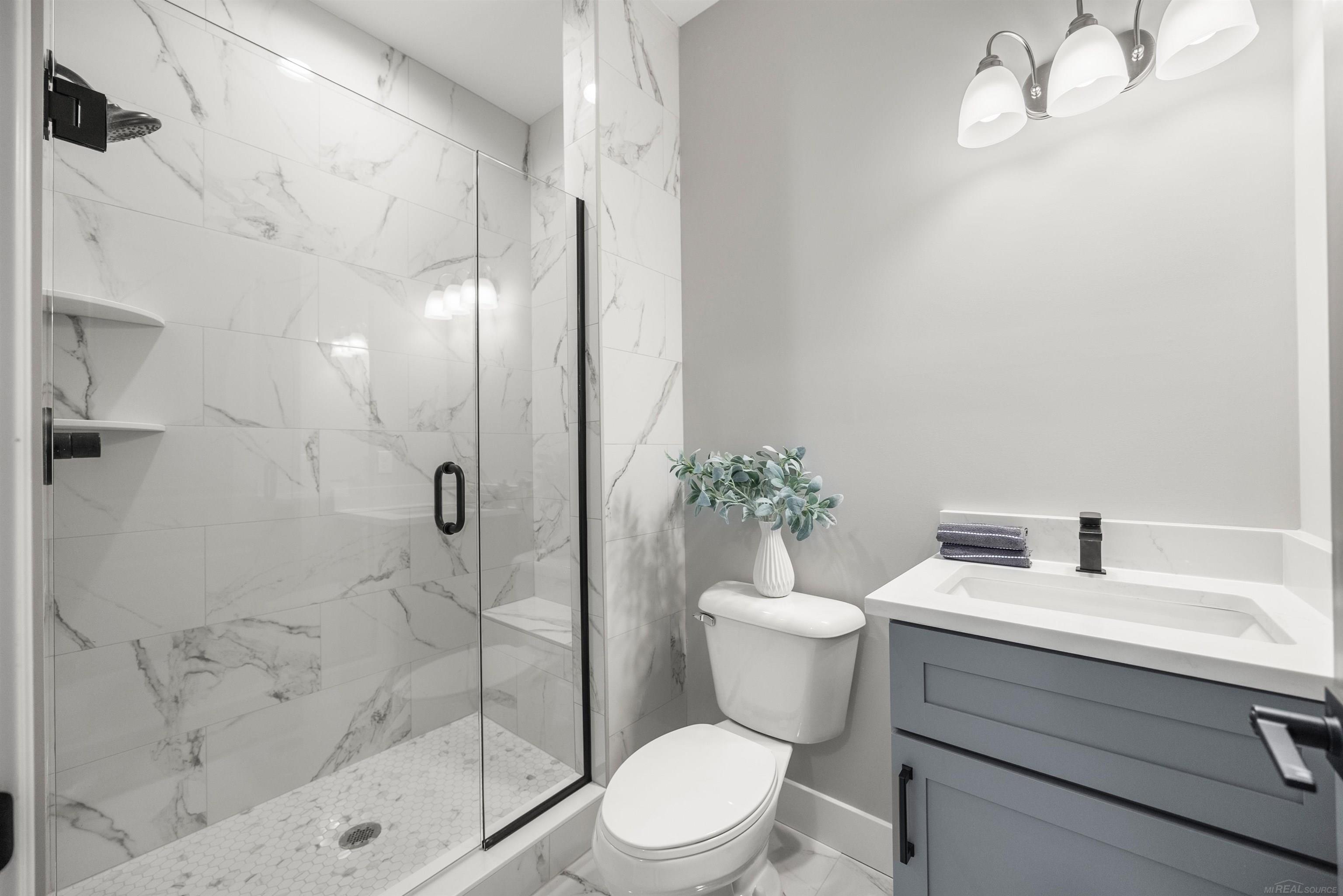 49033 Wingfield Drive, Macomb, MI, 48044