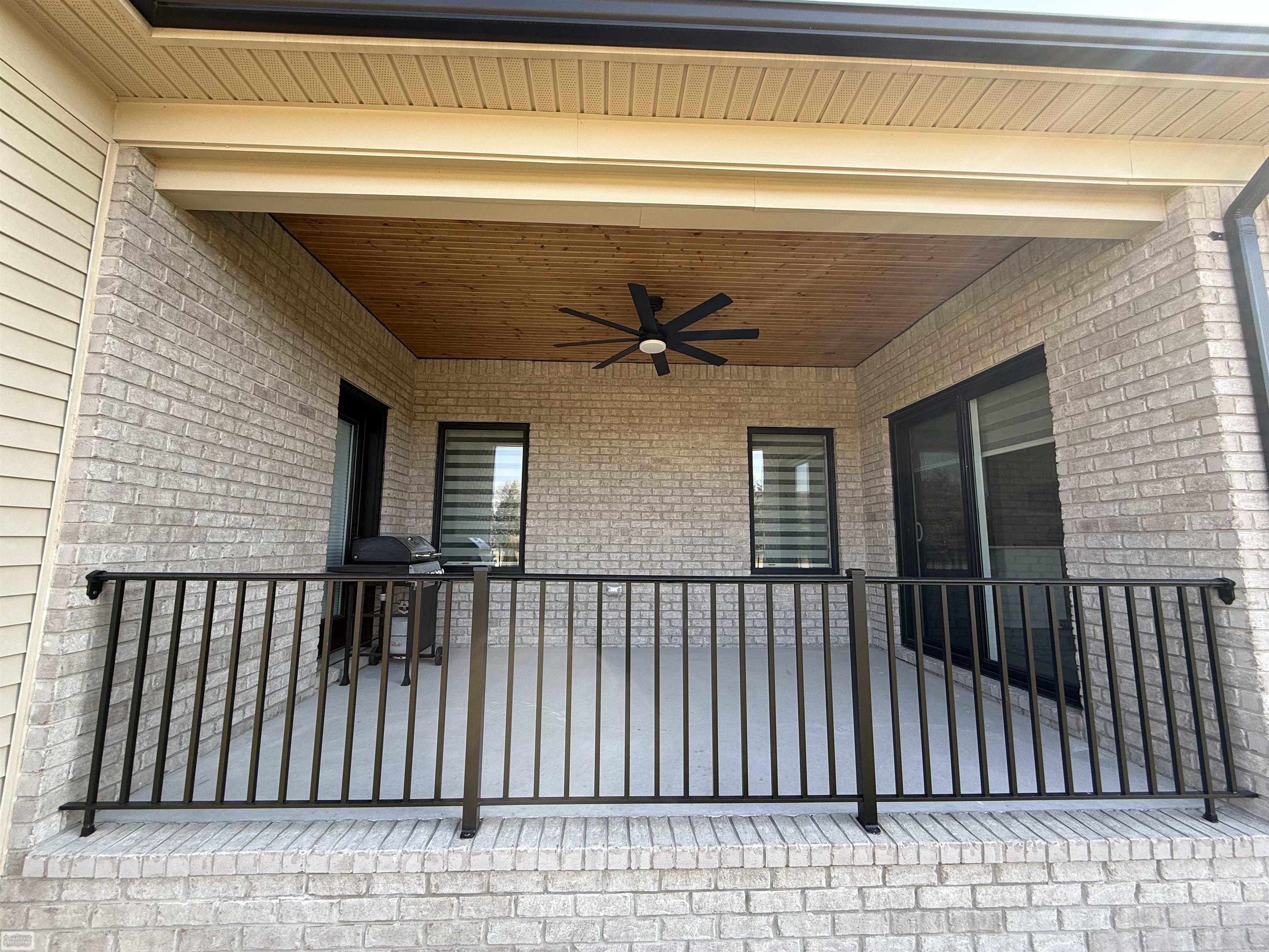 Homes for sale in Macomb Twp, MI | 55103 Saint Paul Dr, Macomb Twp, MI 48042 | MLS# 50200661