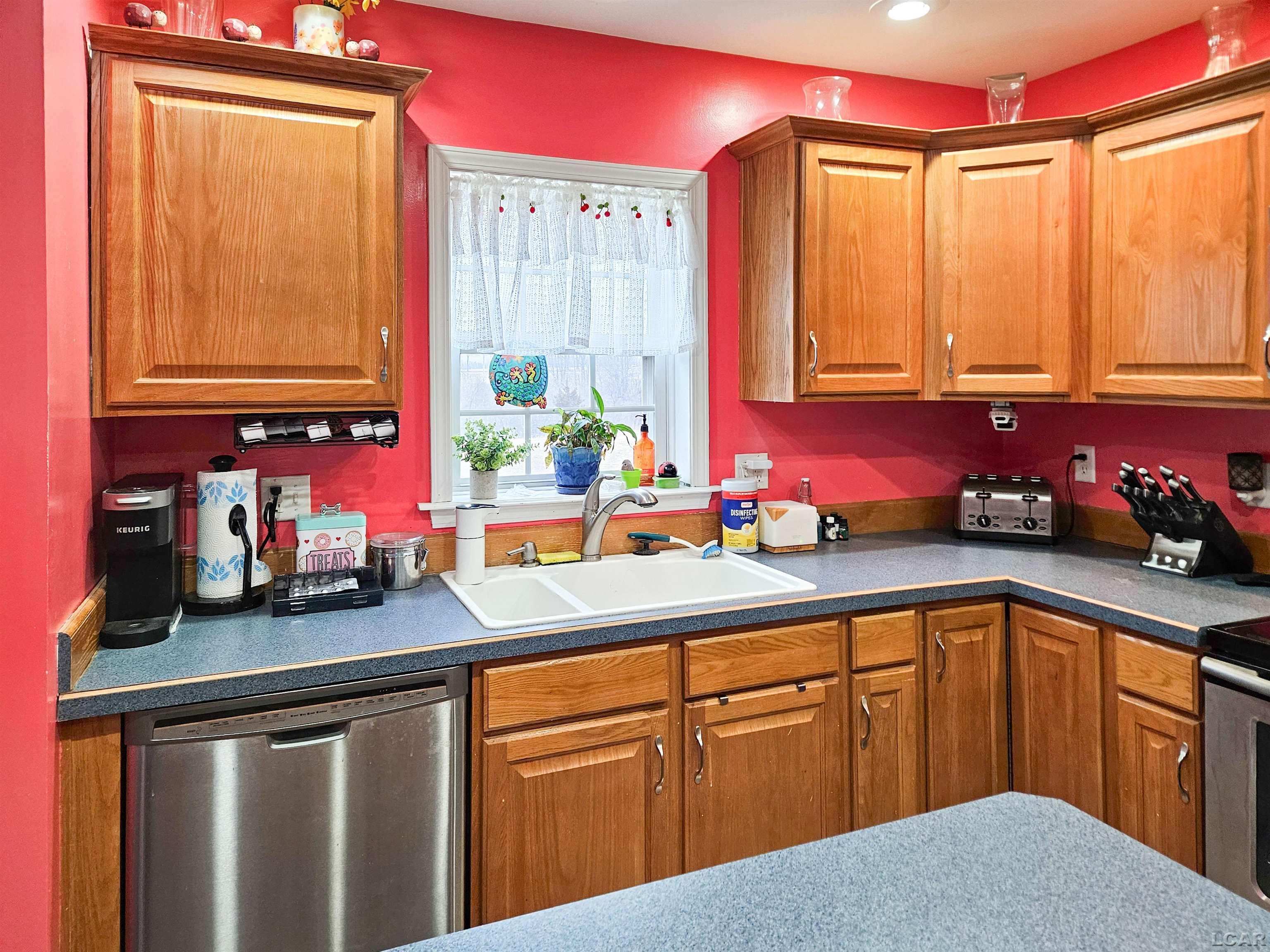 560 State Street, Hudson, MI, 49247