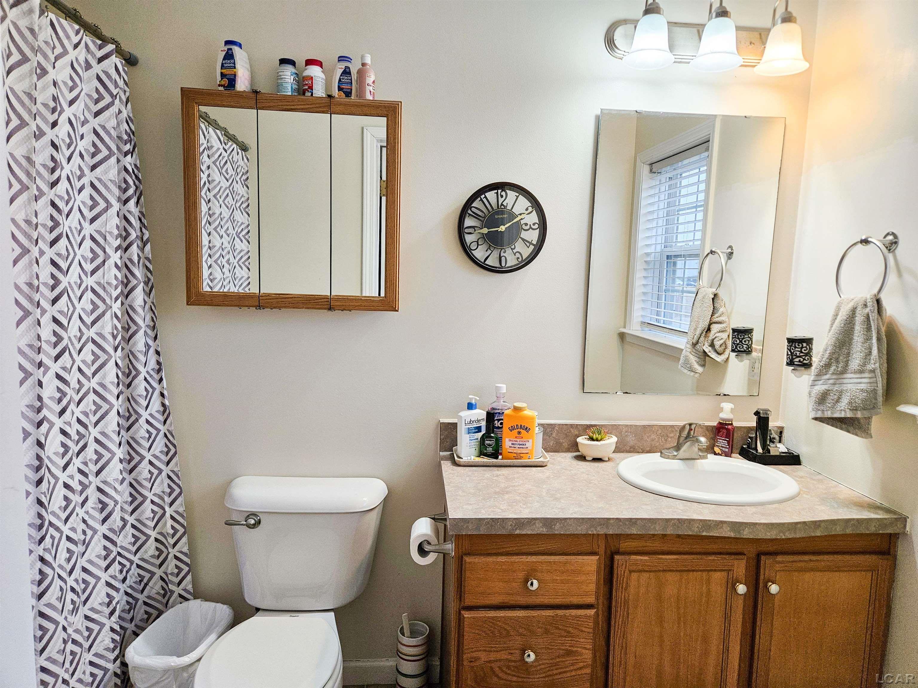 560 State Street, Hudson, MI, 49247