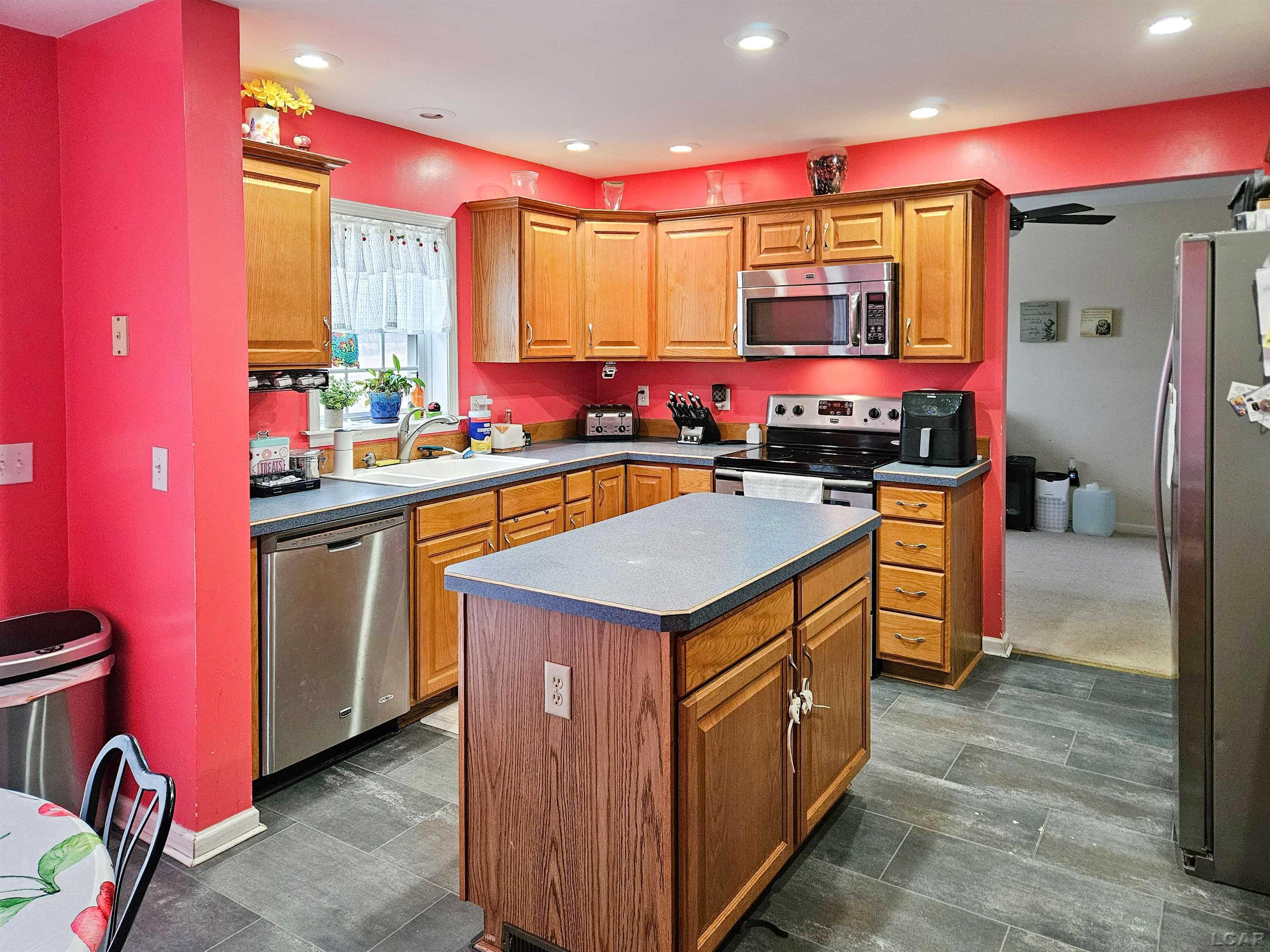 560 State Street, Hudson, MI, 49247