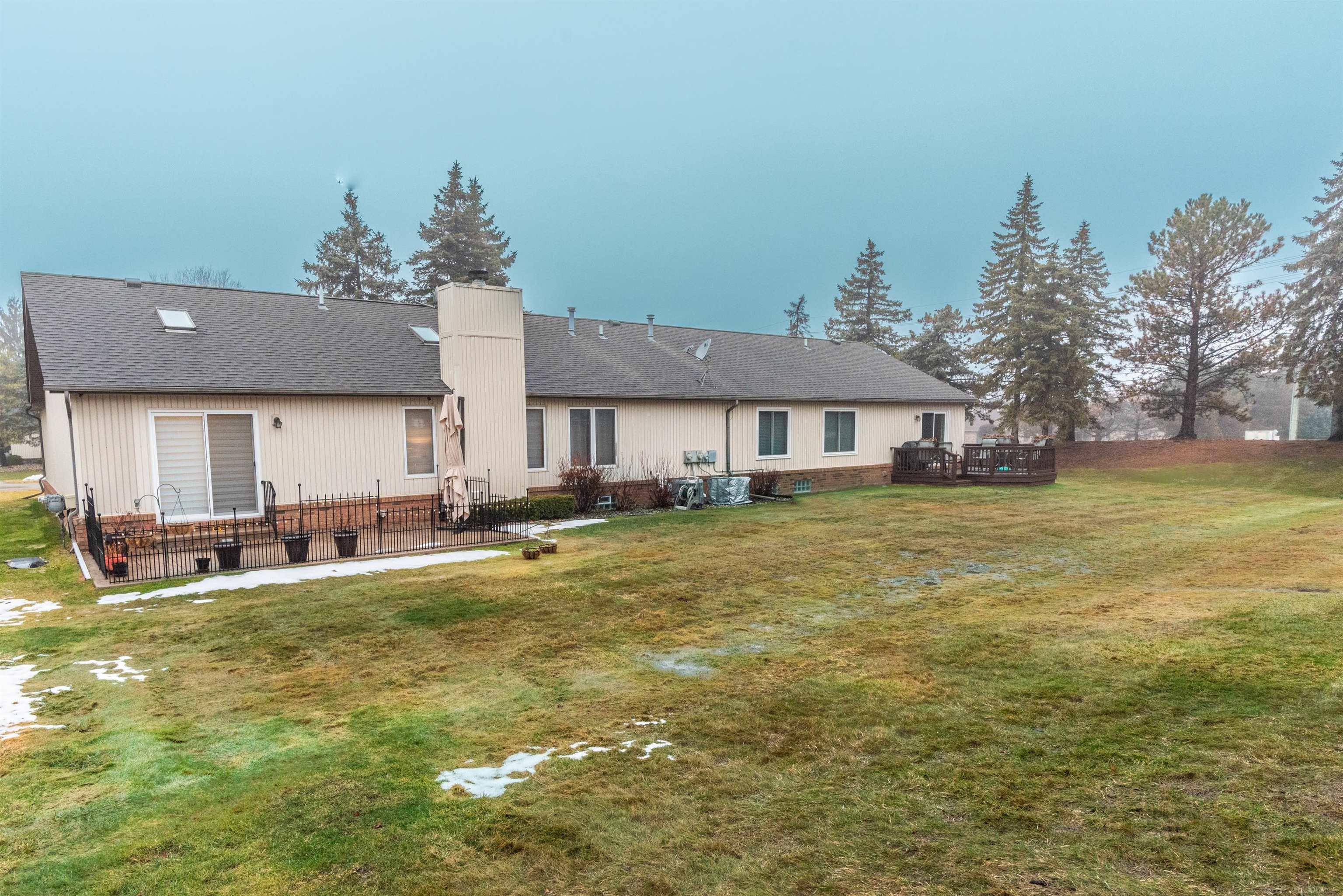 Homes for sale in Macomb Twp, MI | 46828 Scotch Pine Ln, Macomb Twp, MI 48042 | MLS# 50200675