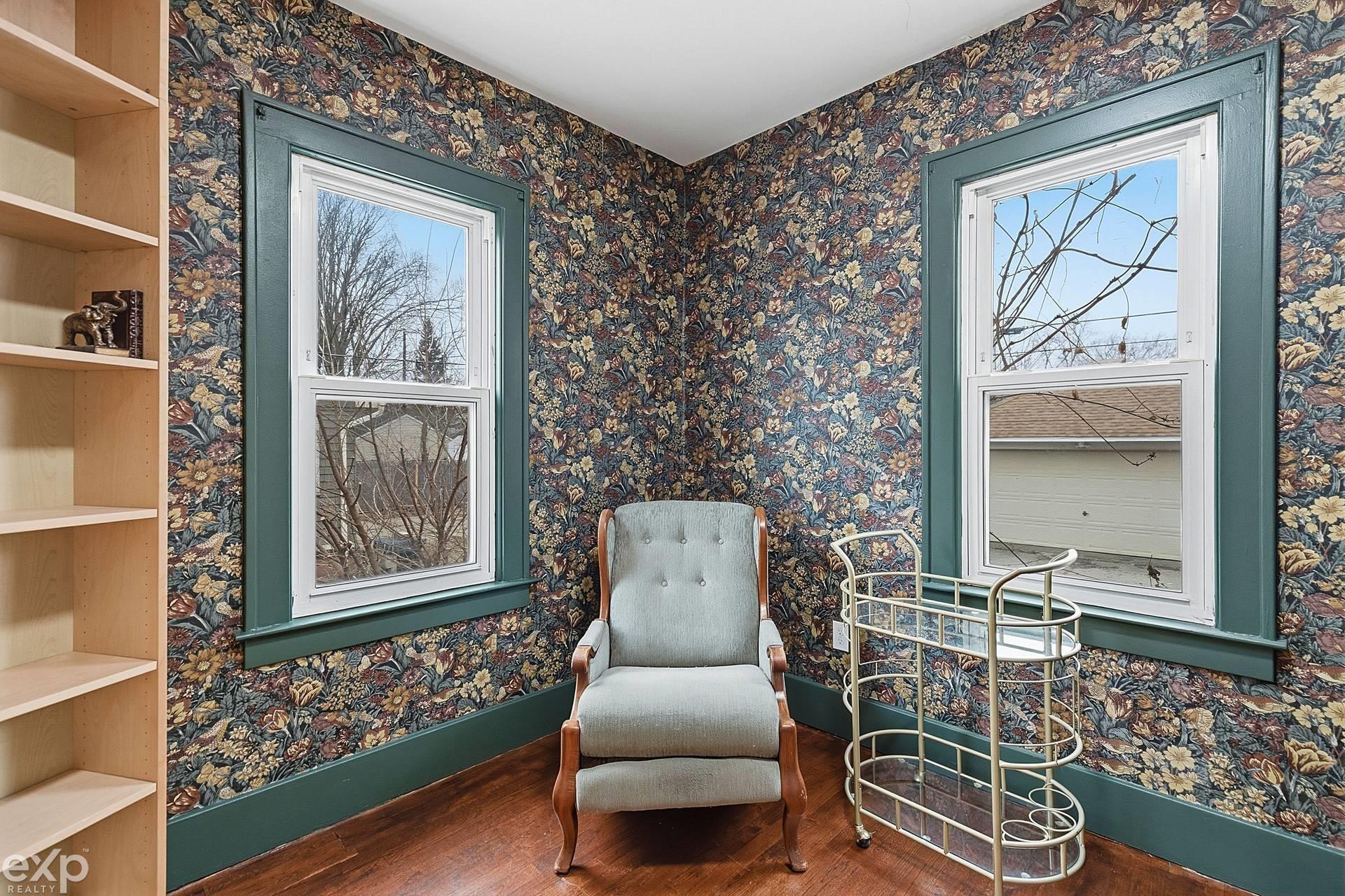 22022 Beechwood Avenue, Eastpointe, MI, 48021