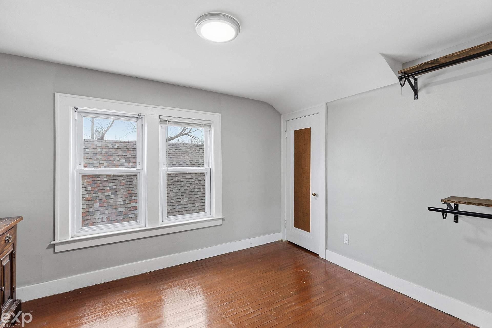 22022 Beechwood Avenue, Eastpointe, MI, 48021