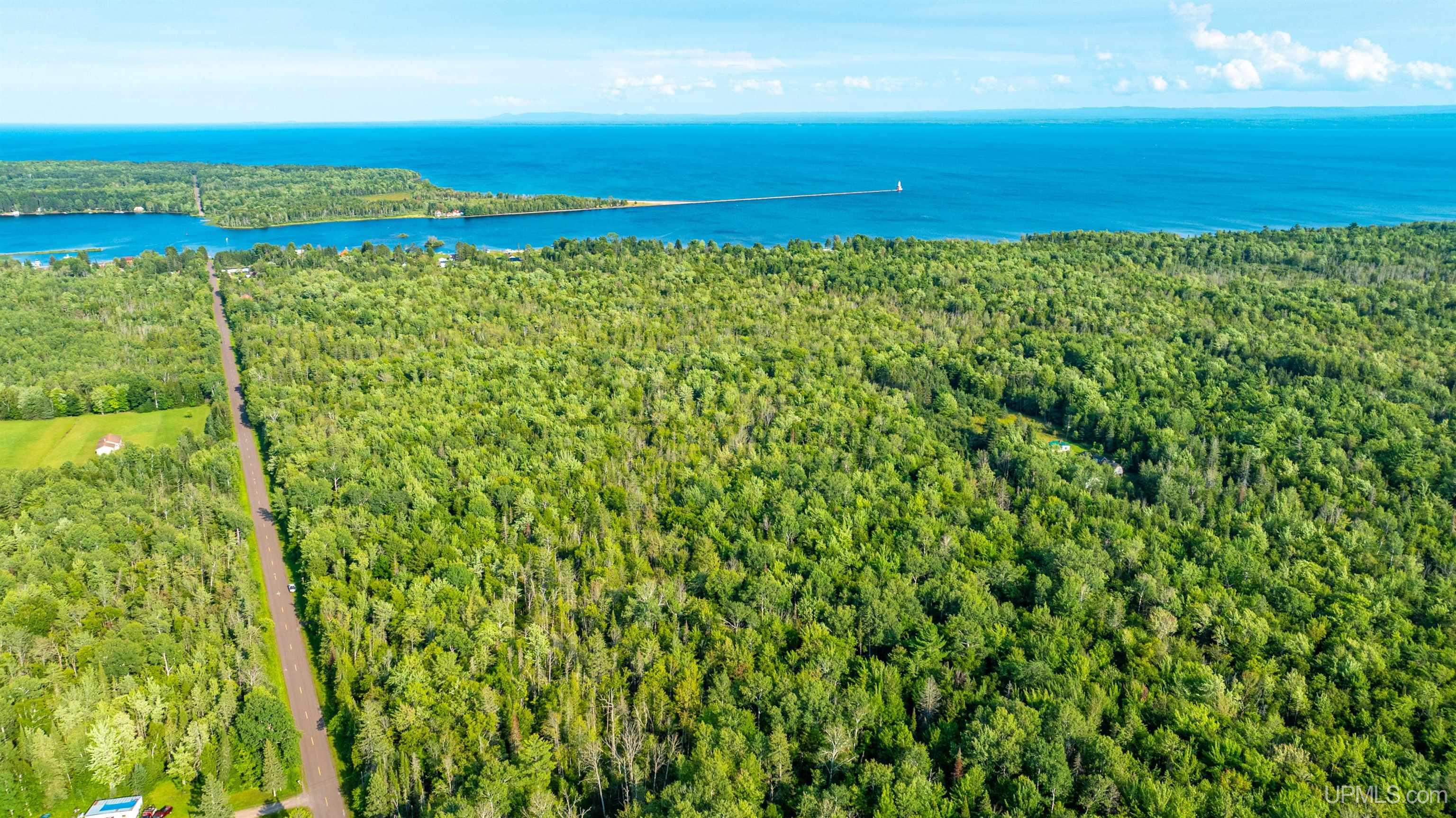 5835 County Road 10, Delta, OH, 43515