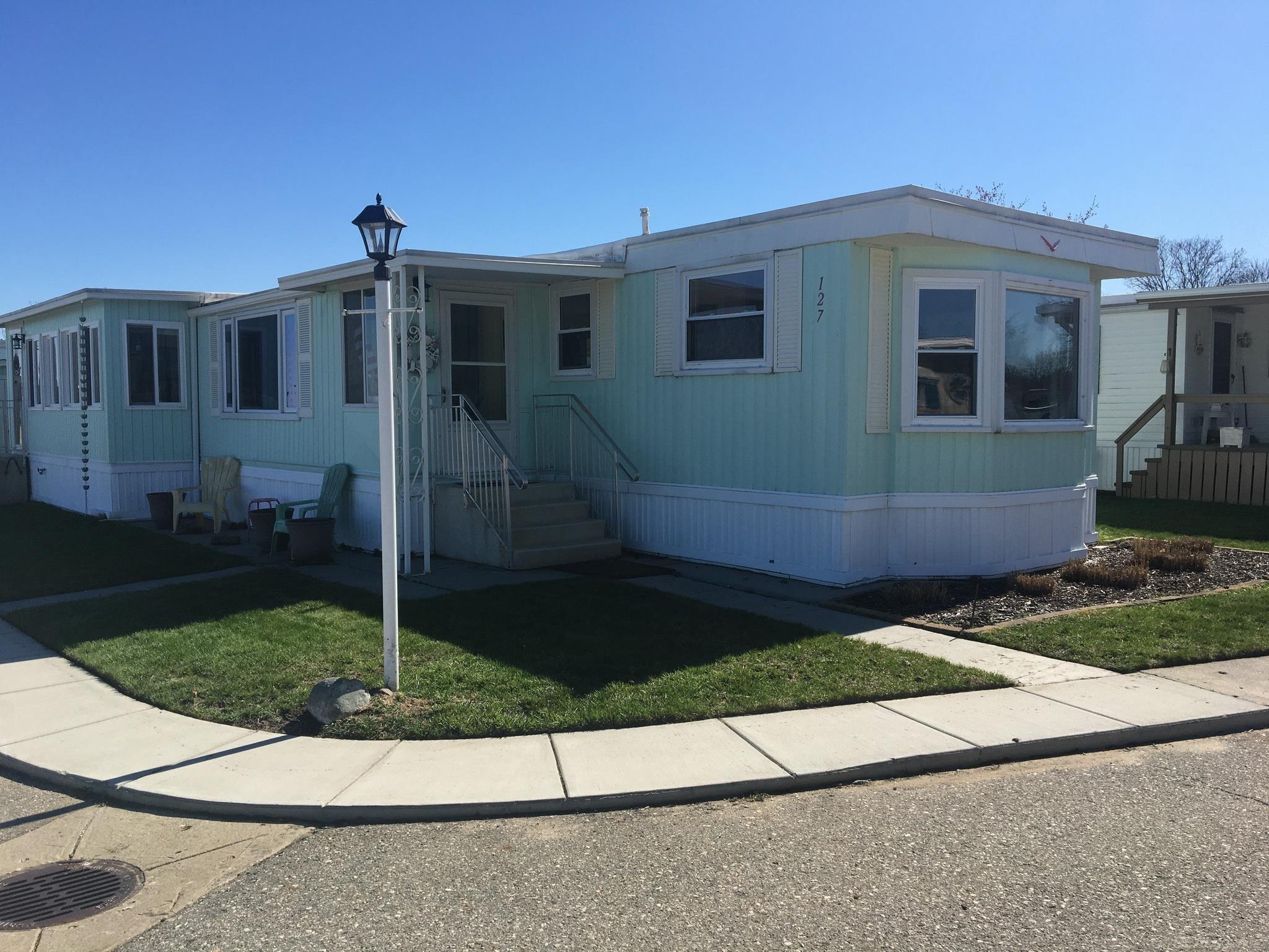 127 Shoreline Drive, Port Sanilac, MI, 48469